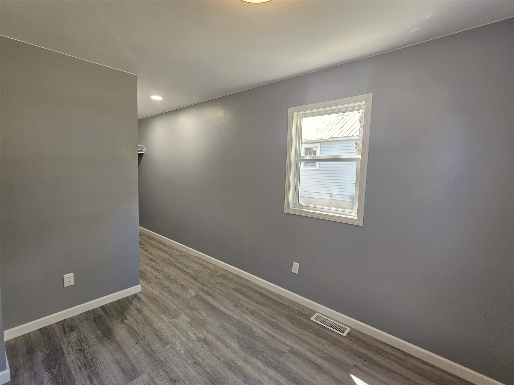 411 Poplar Street Property Photo 20