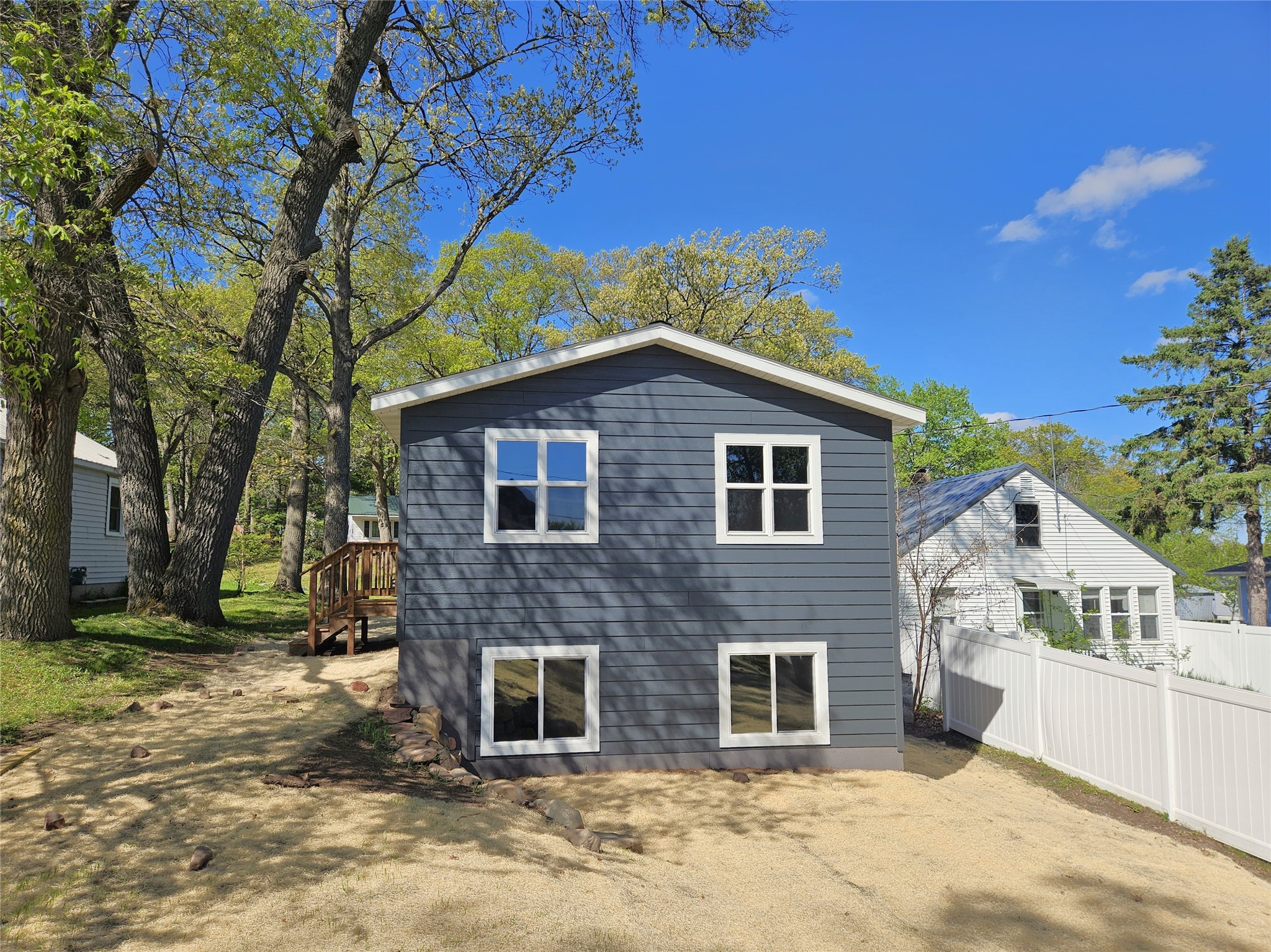 411 Poplar Street Property Photo 32