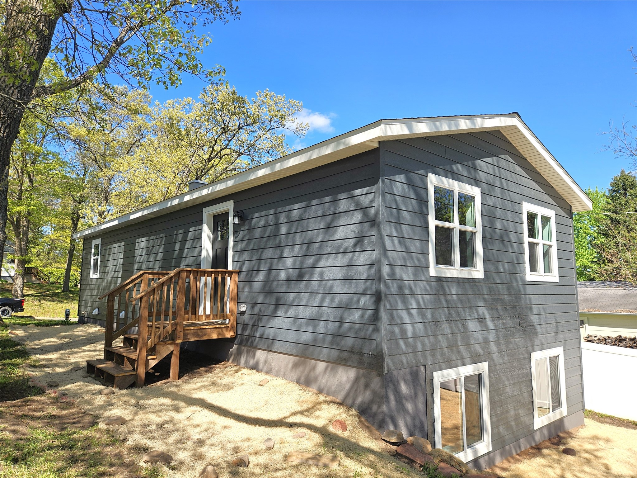 411 Poplar Street Property Photo 34