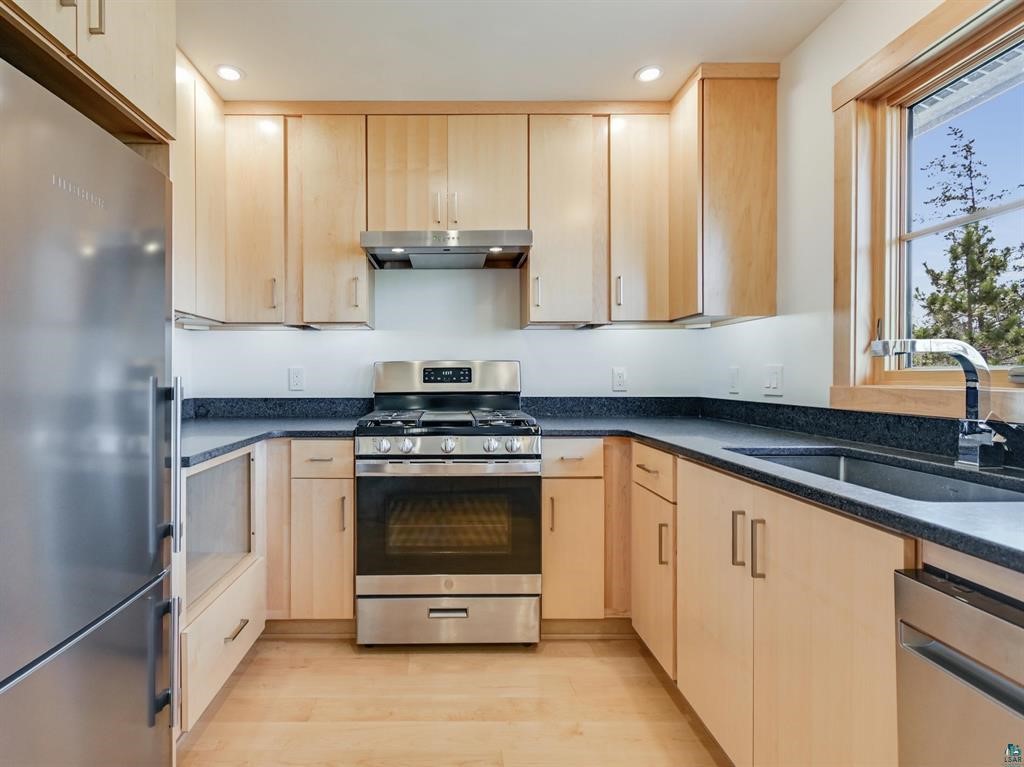 64070 Bradfield Road Property Photo 4