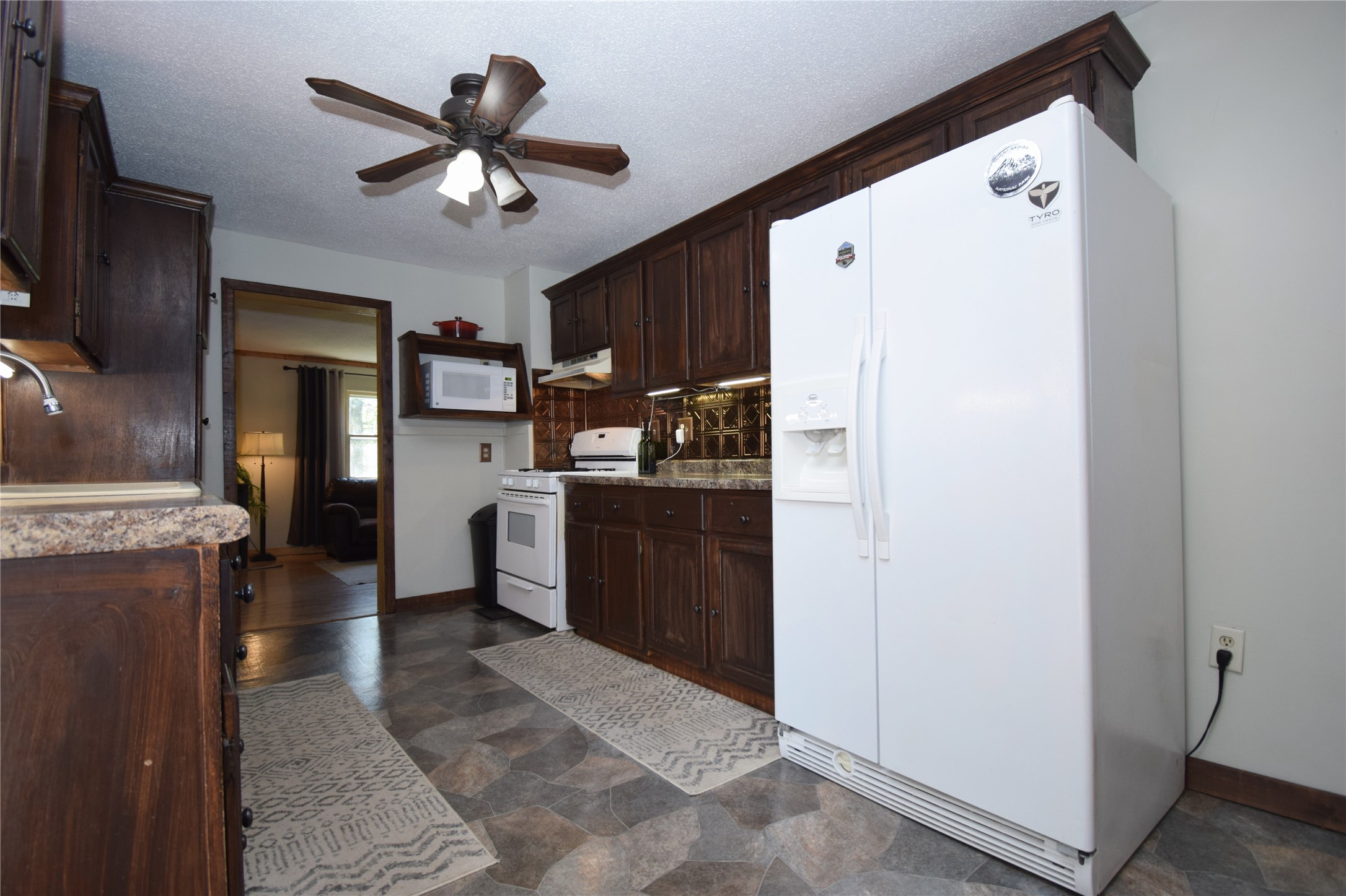 3346 65th Street Property Photo 9