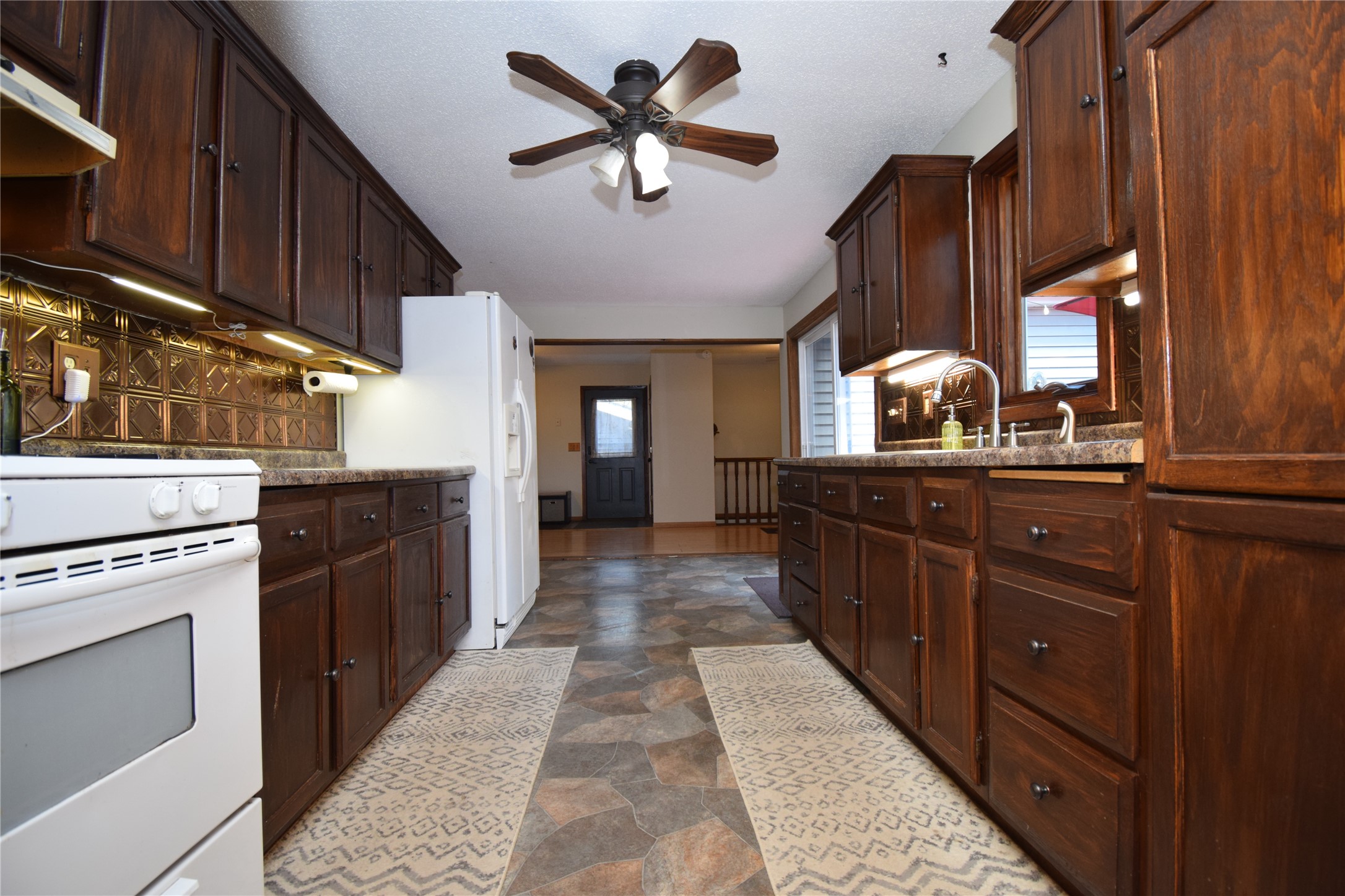 3346 65th Street Property Photo 10
