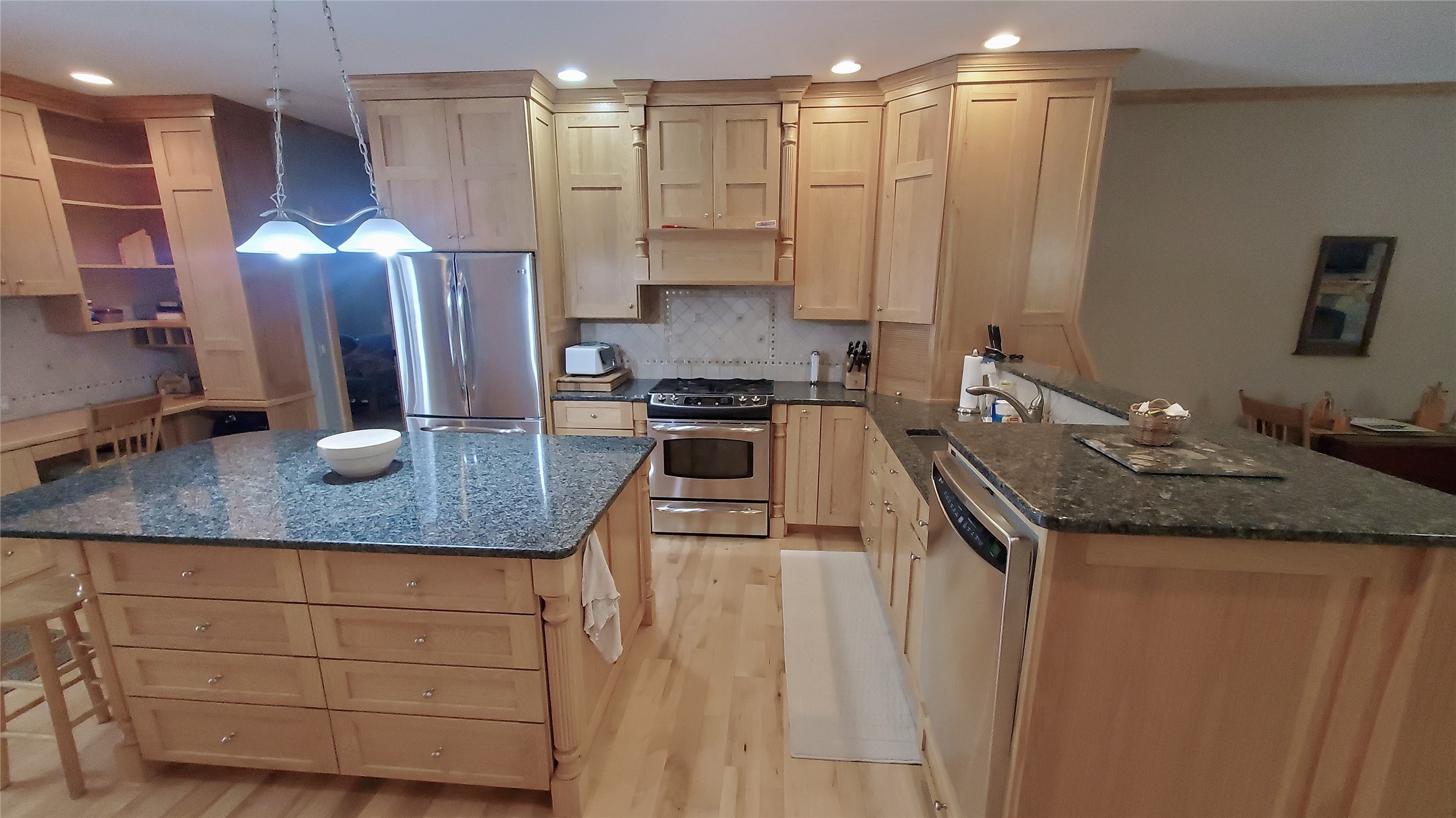 9625 Buskey Bay Drive Property Photo 7