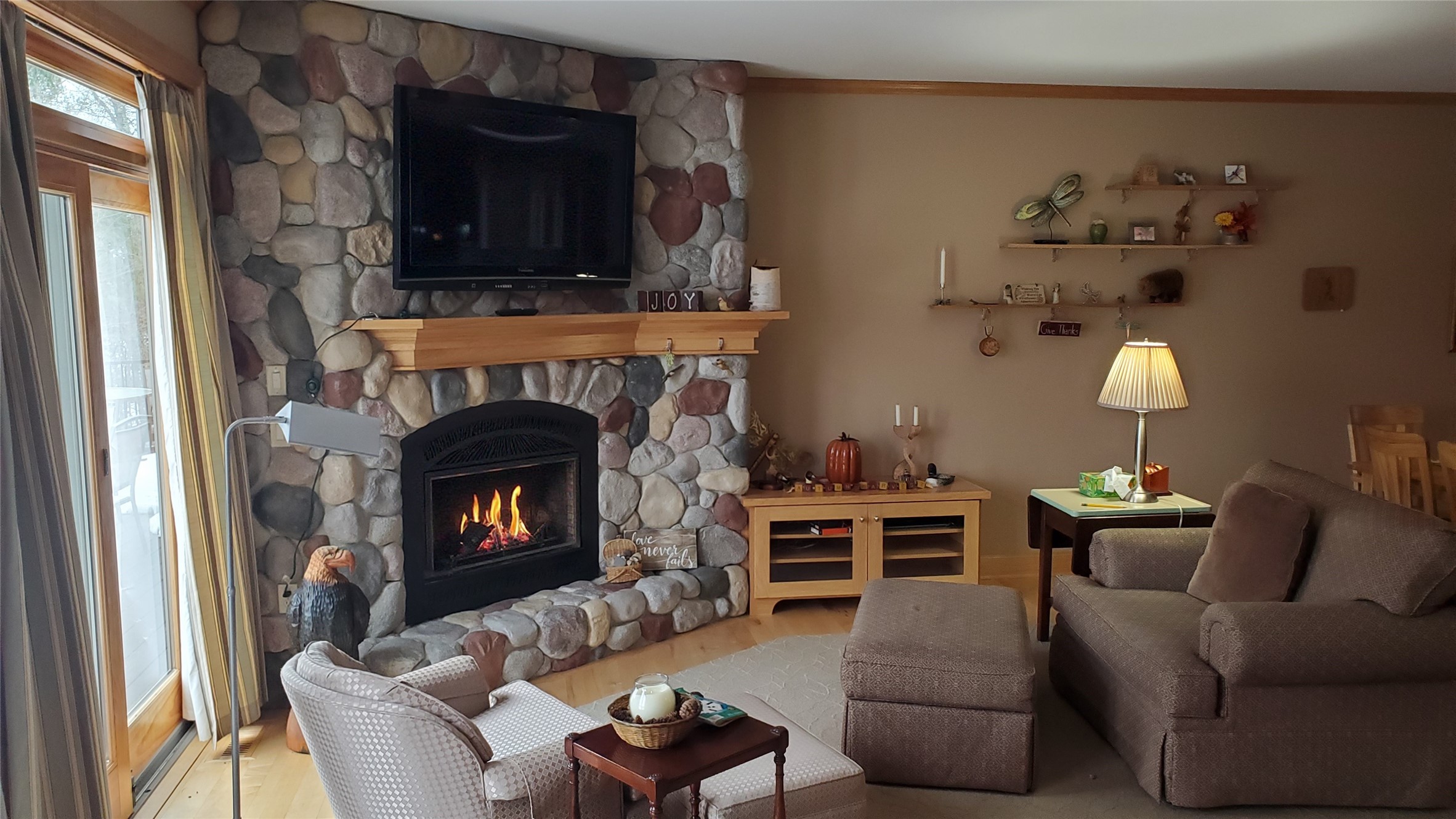 9625 Buskey Bay Drive Property Photo 12