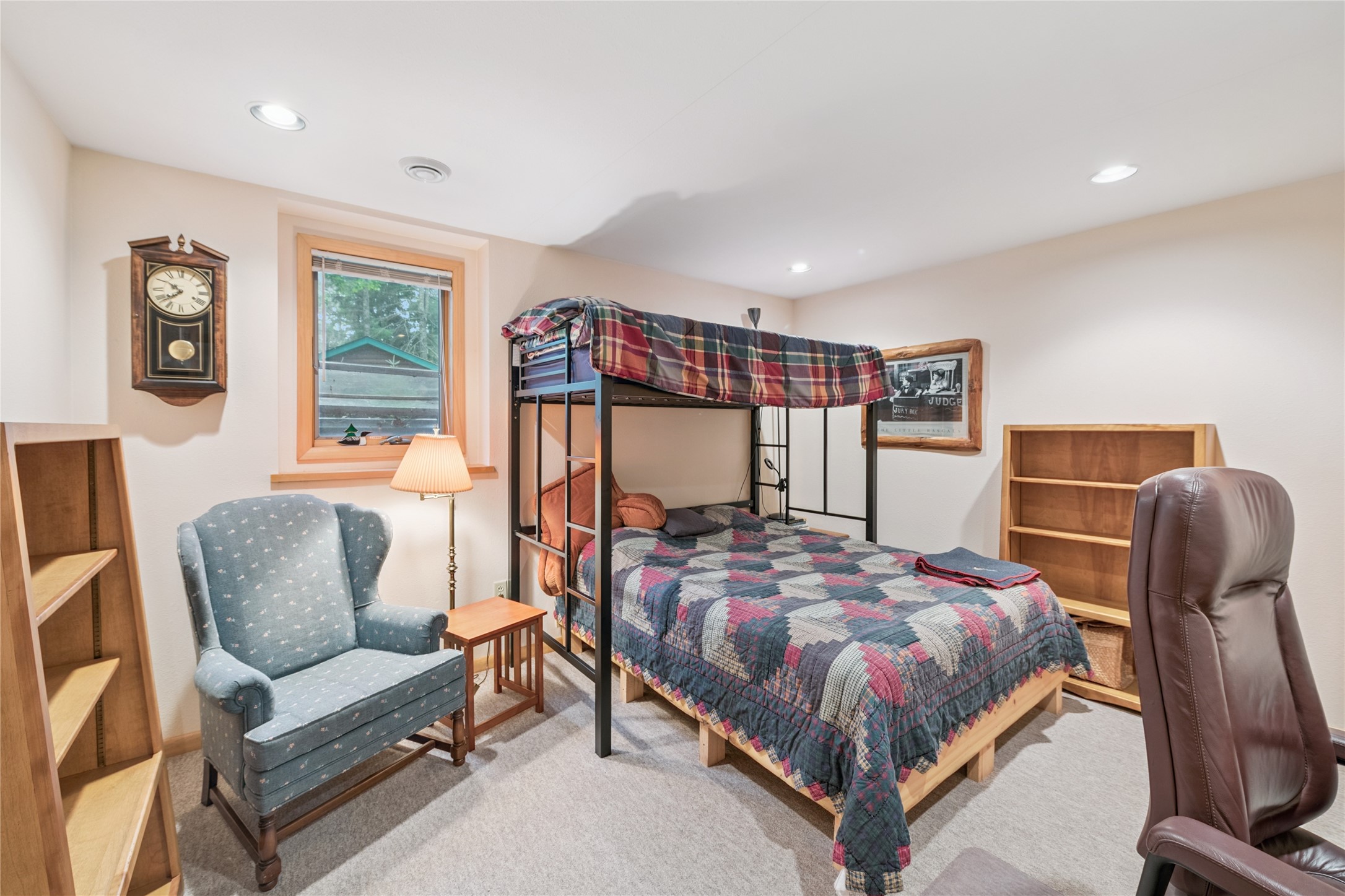 9625 Buskey Bay Drive Property Photo 45