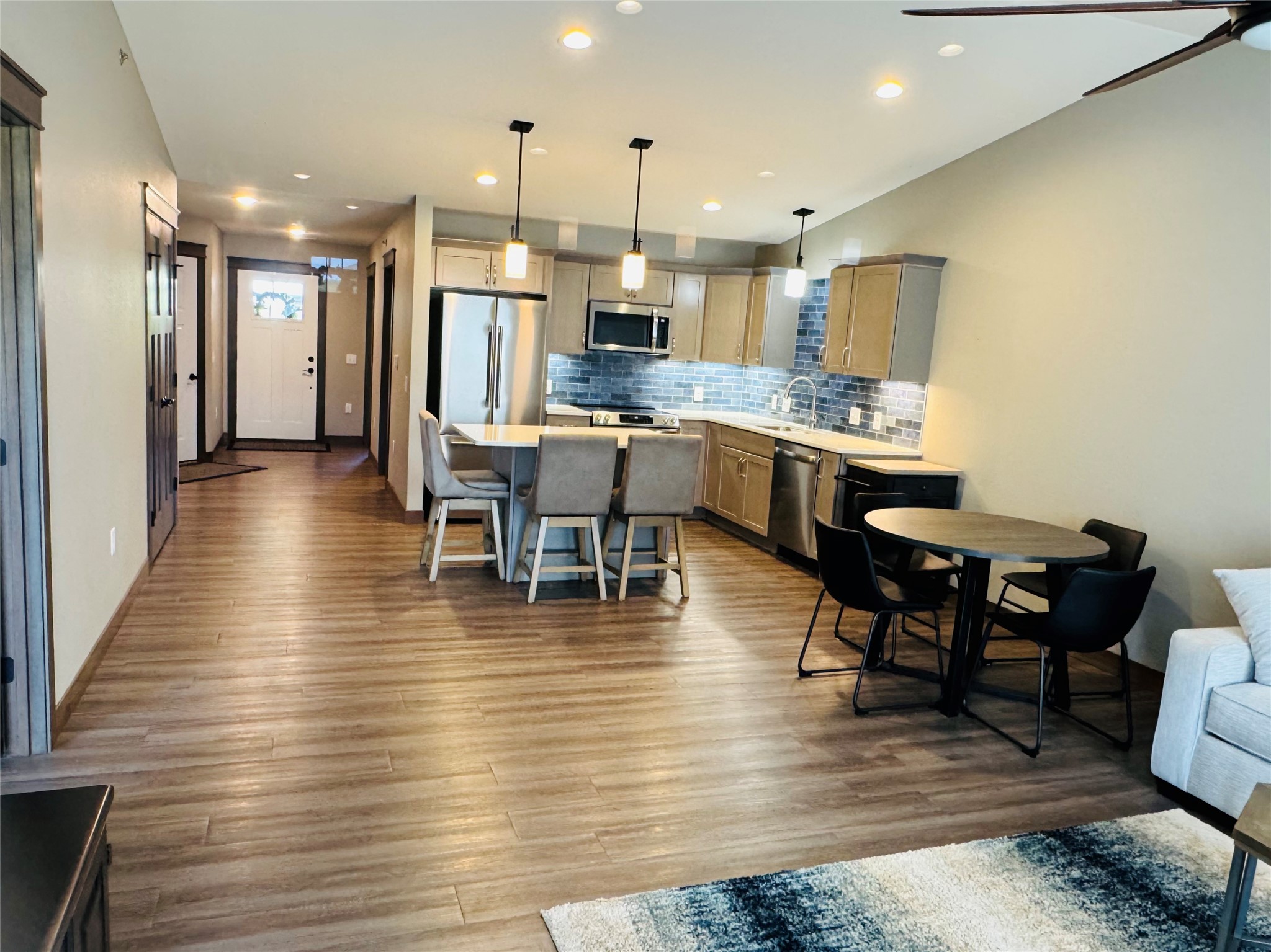 5523 Timber Trail Property Photo 6