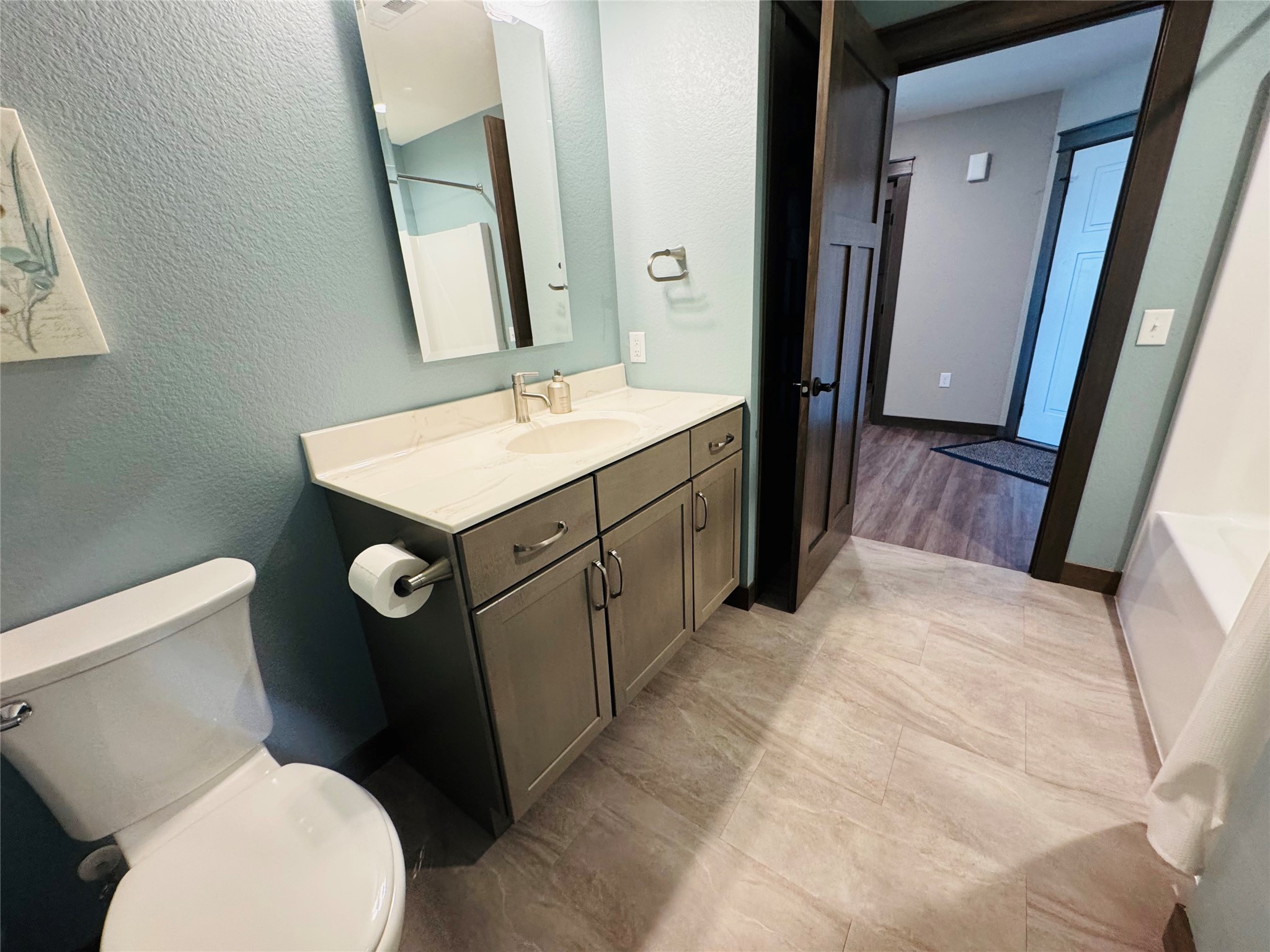 5523 Timber Trail Property Photo 17