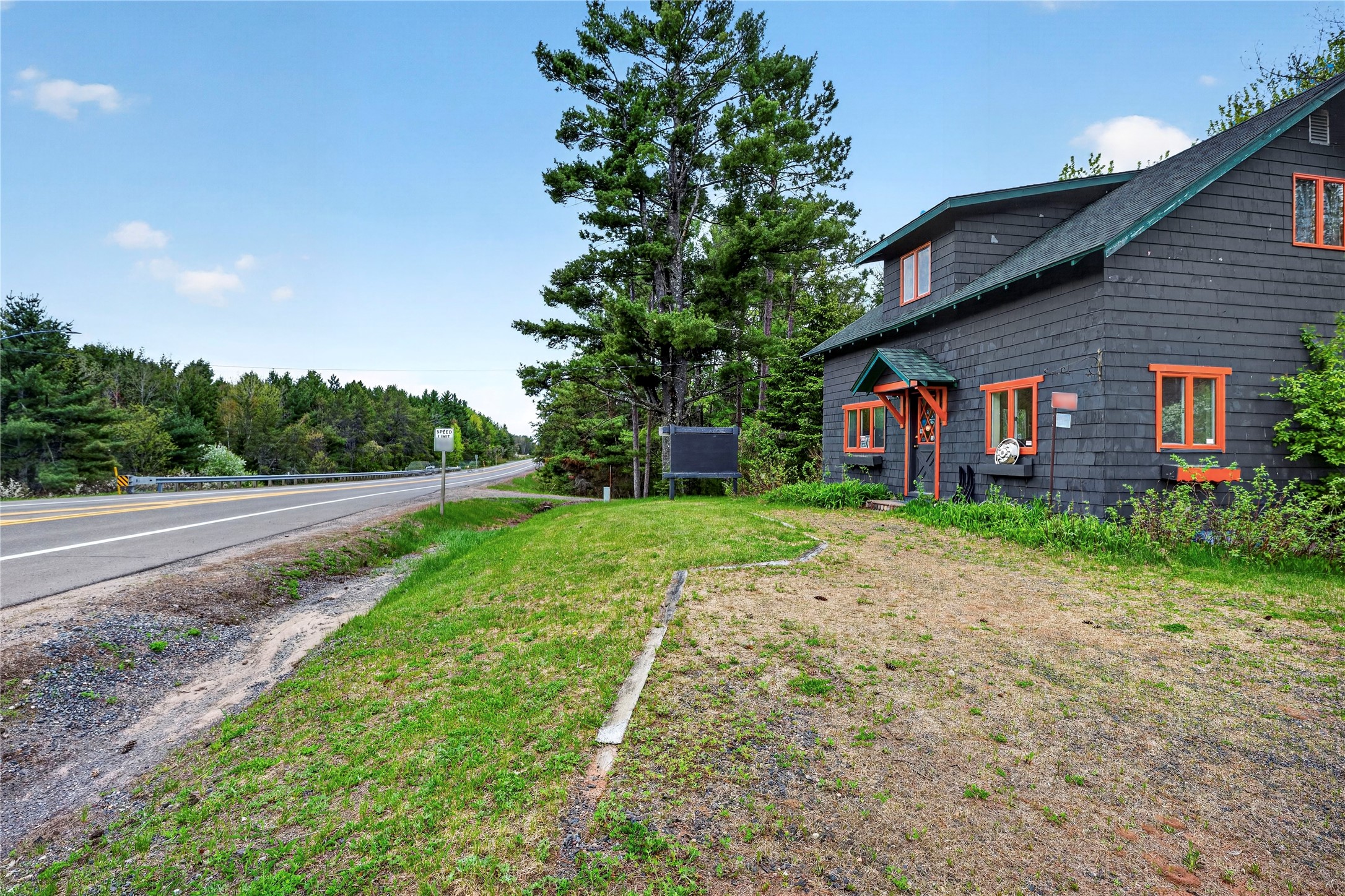 43435 Us Highway 63 Property Photo 4