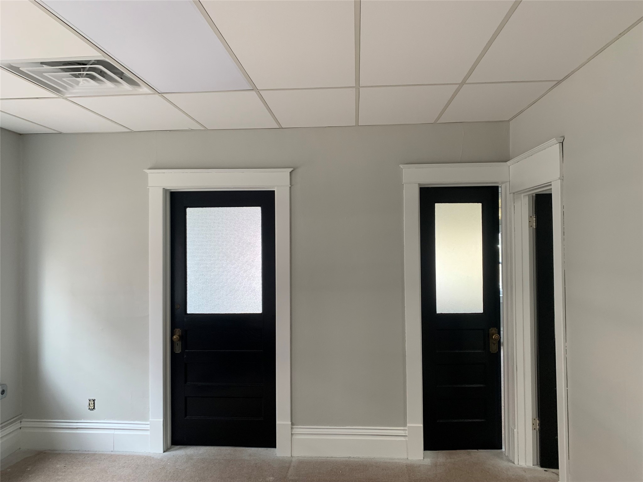 224 N Bridge Street Property Photo 6