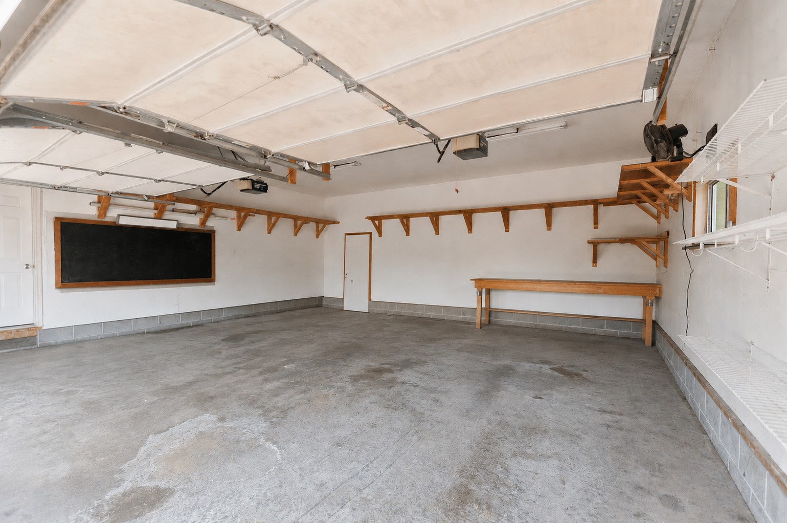 2067 17 3/4 Avenue Property Photo 25