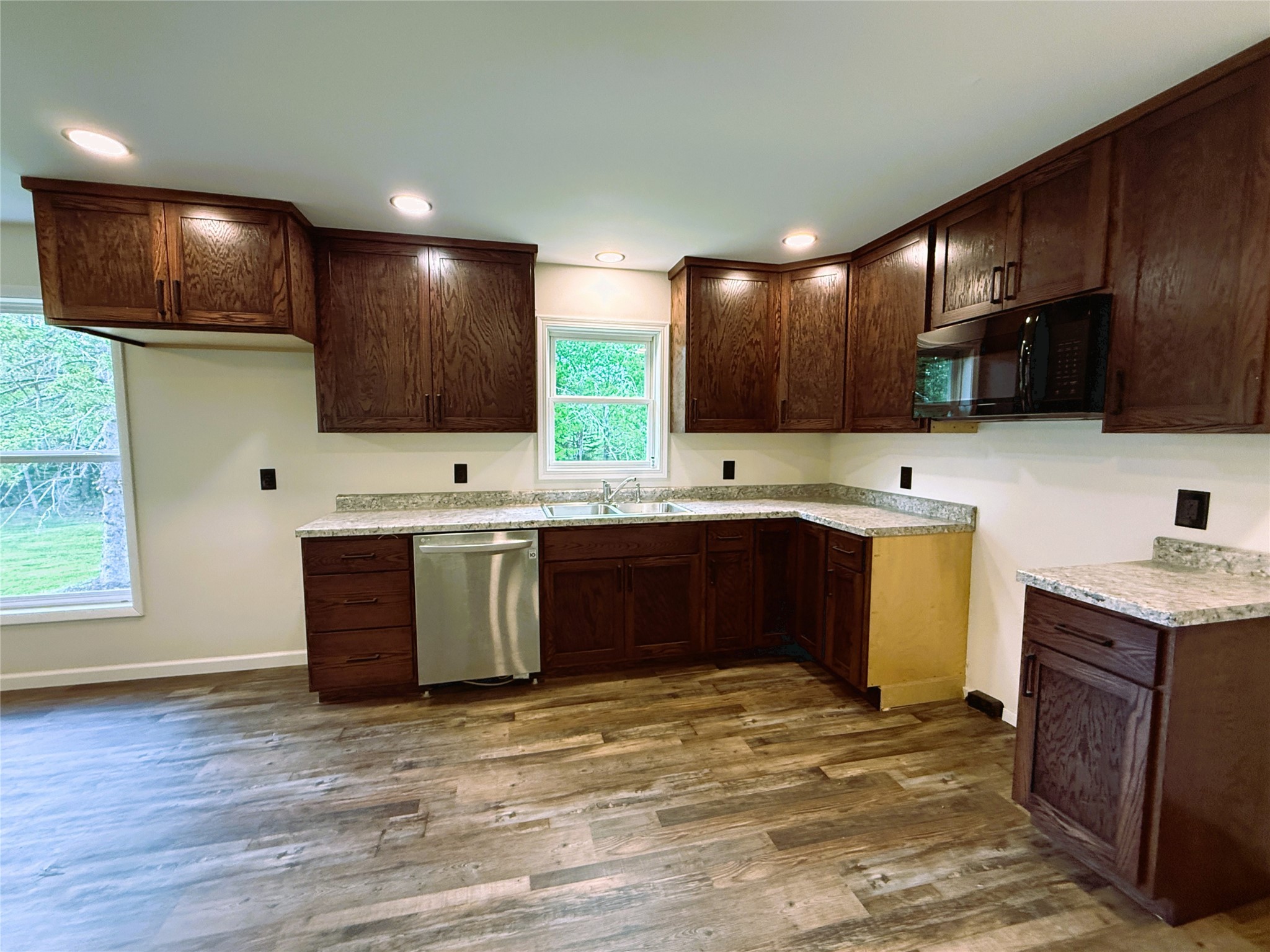 W9902 Flohr Road Property Photo 4