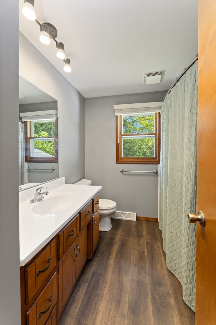 819 Forrest Street Property Photo 17