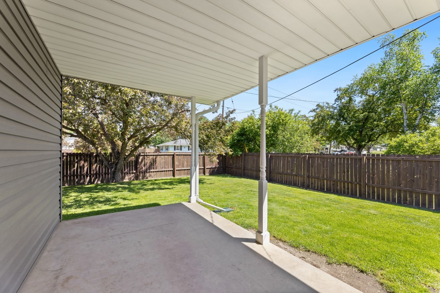 819 Forrest Street Property Photo 23