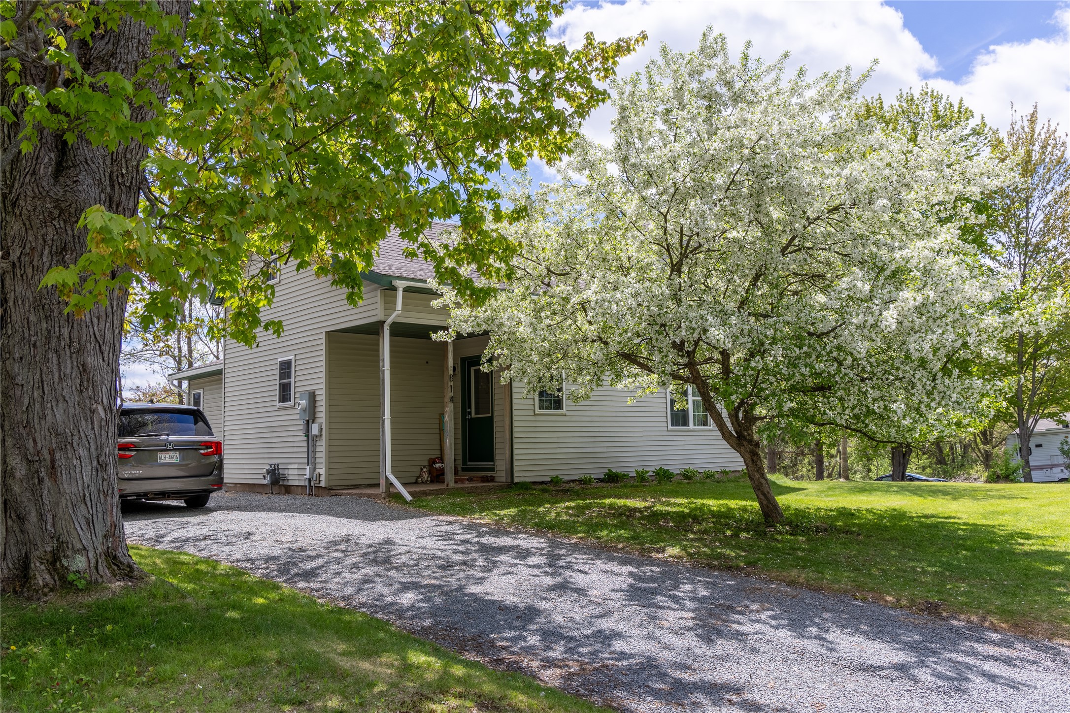 814 Menasha Avenue E Property Photo 31