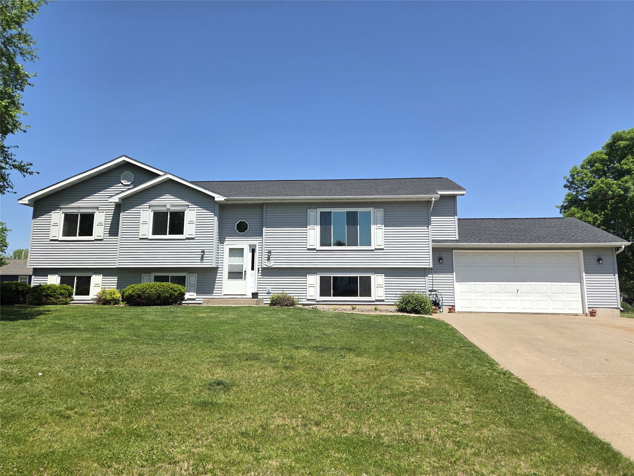 1009 Marian Street Property Photo 1