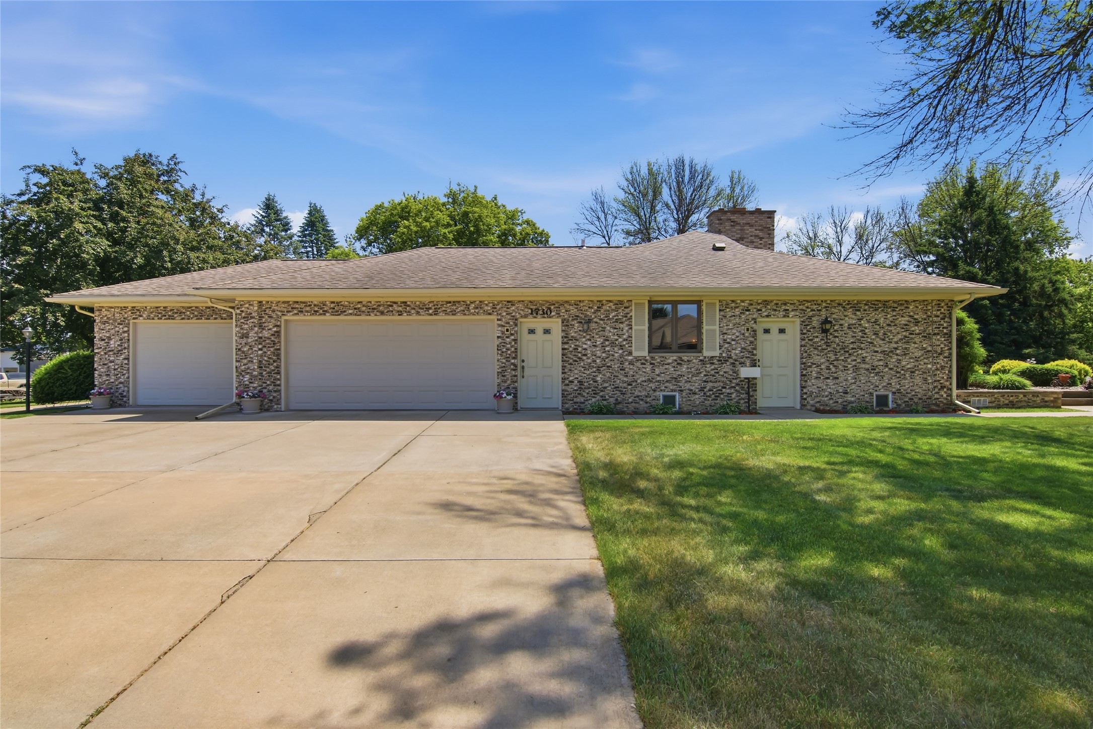 1730 Cotting Street Property Photo 4