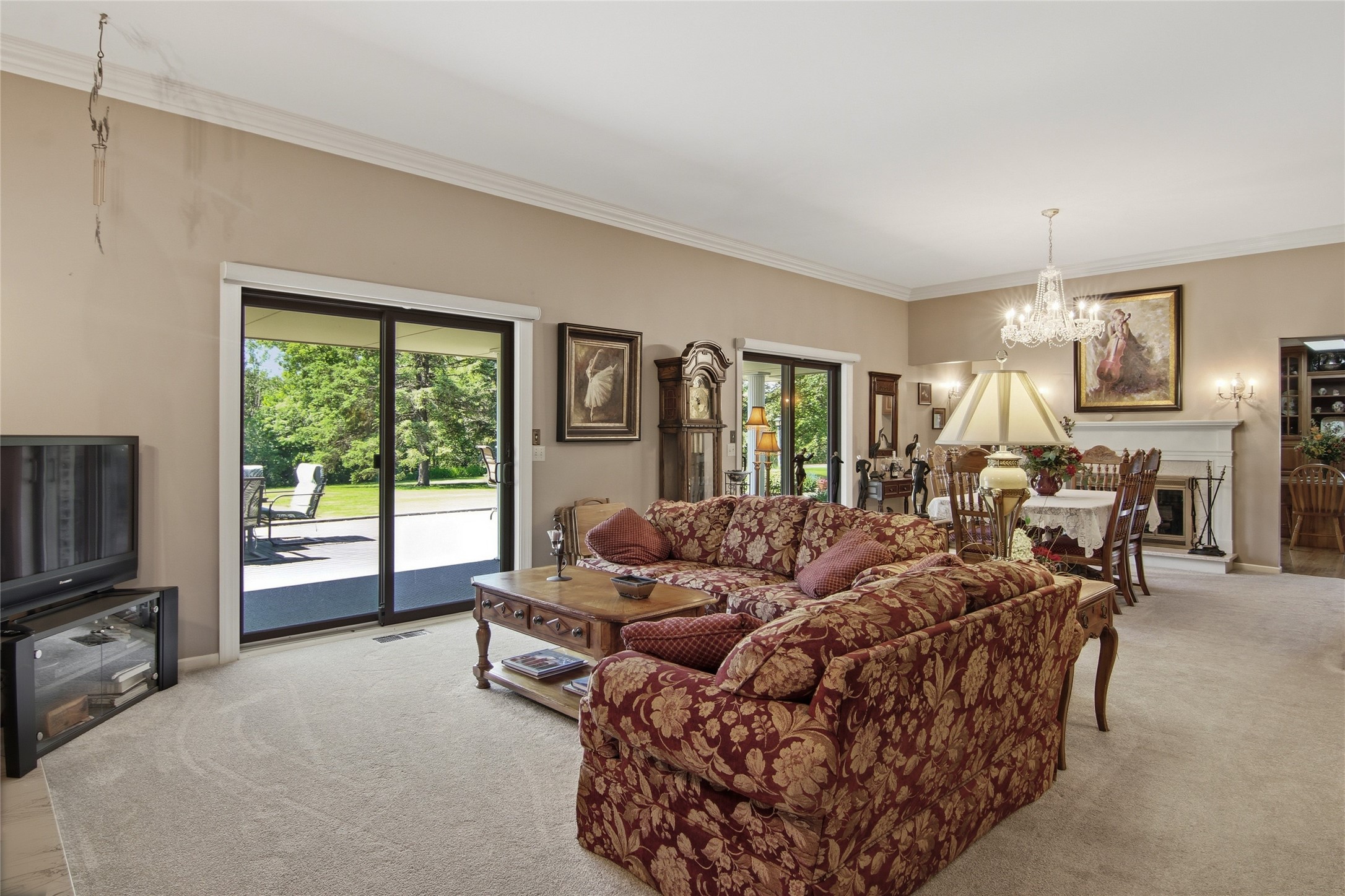 1730 Cotting Street Property Photo 9