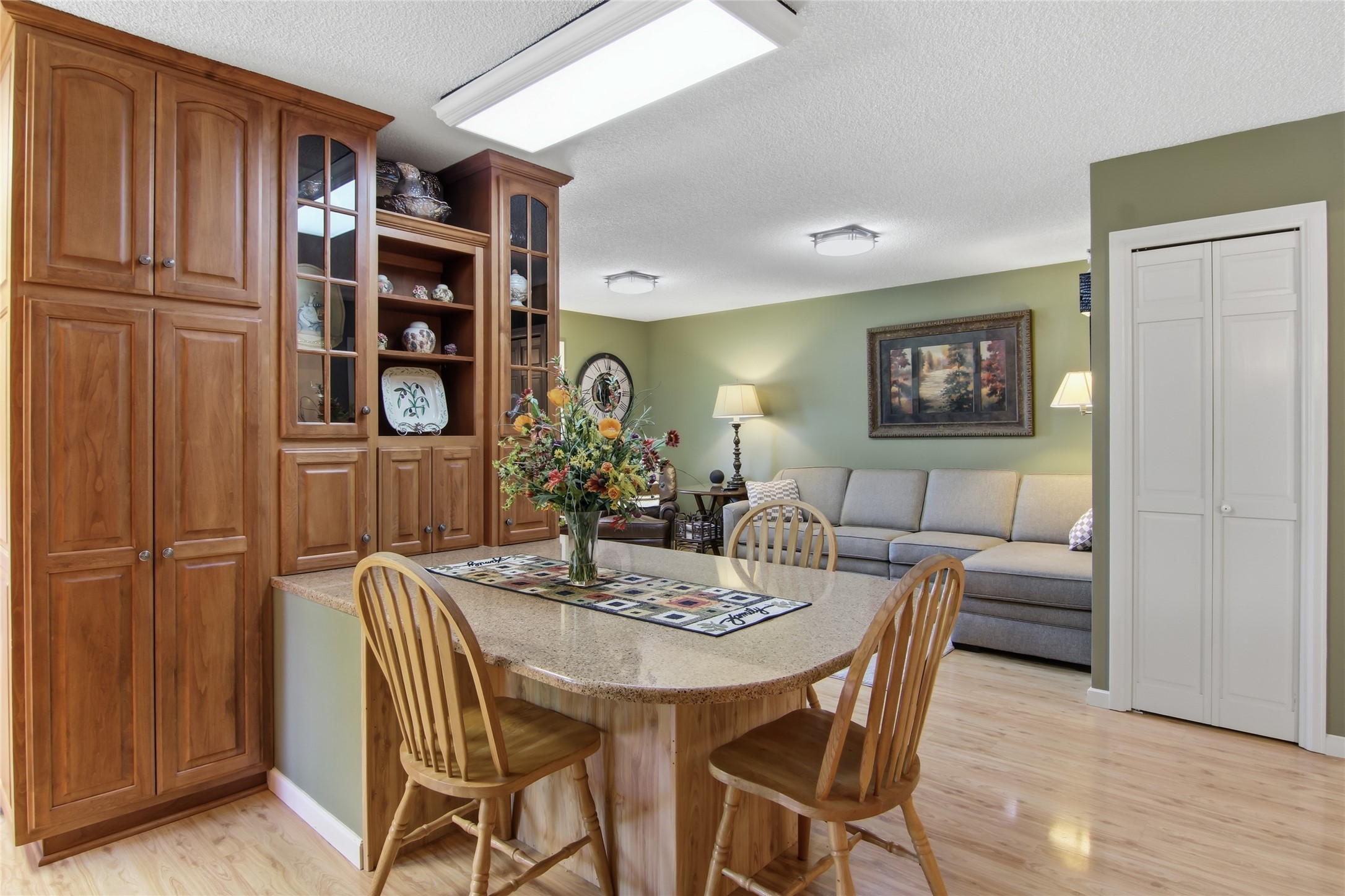 1730 Cotting Street Property Photo 13