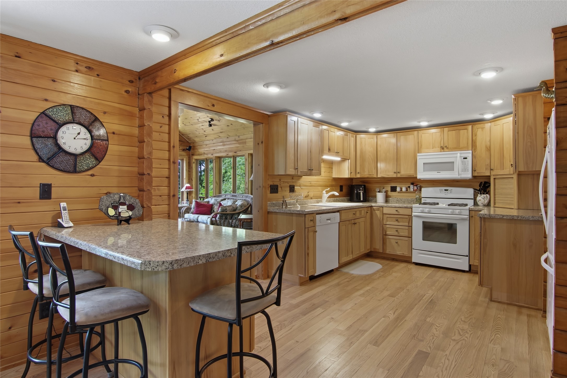 12575 W County Road D Property Photo 8