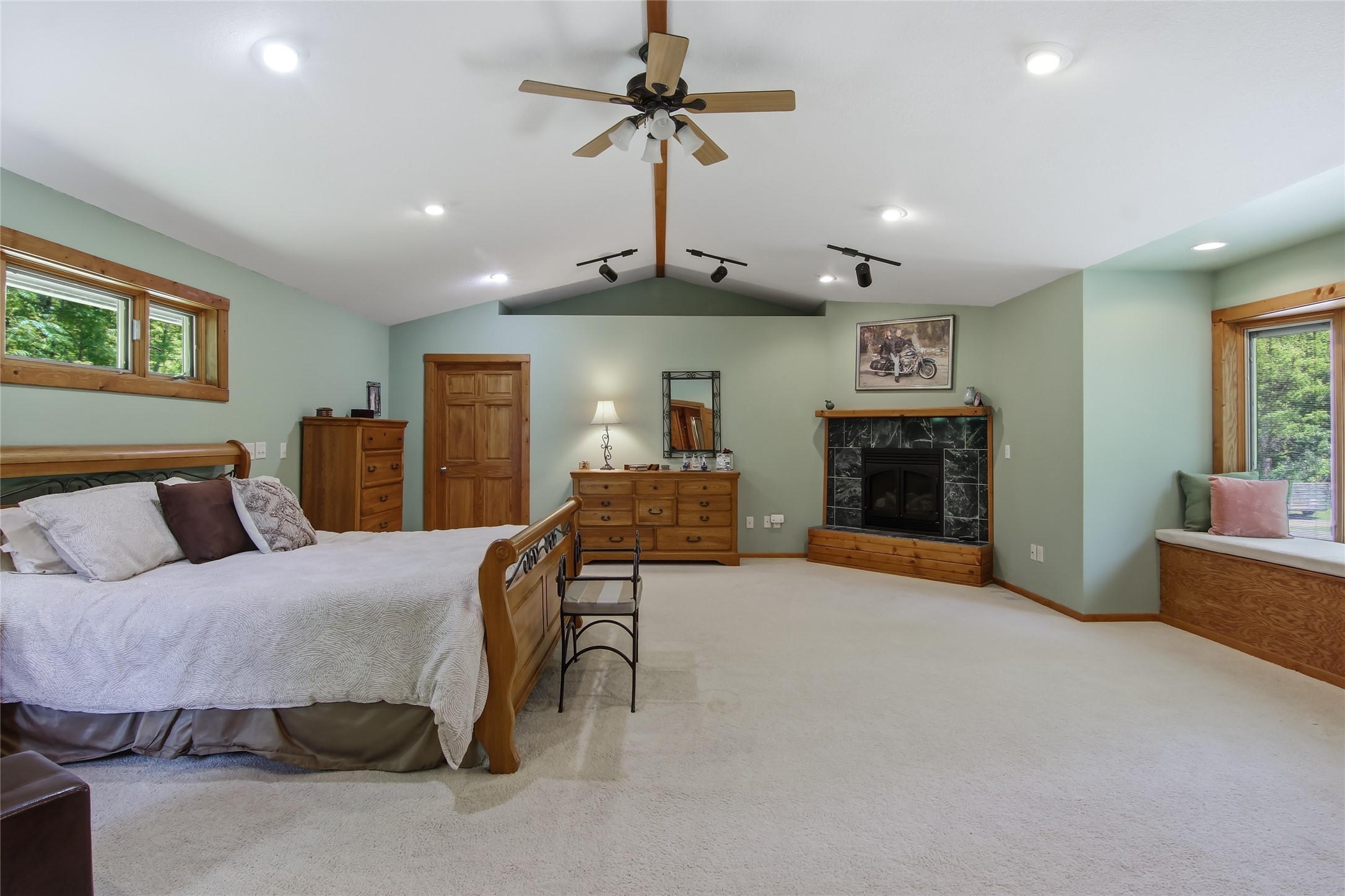 12575 W County Road D Property Photo 14