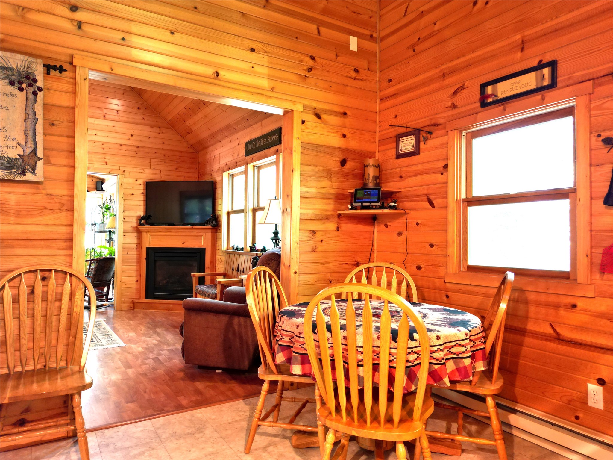 W8724 Timber Trail Property Photo 8