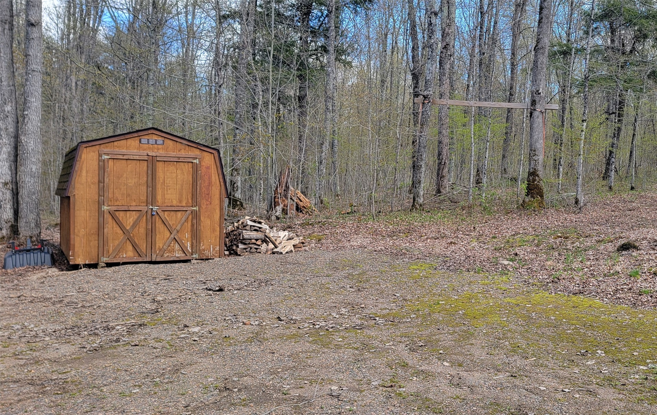 3598n Old J Road Property Photo 3