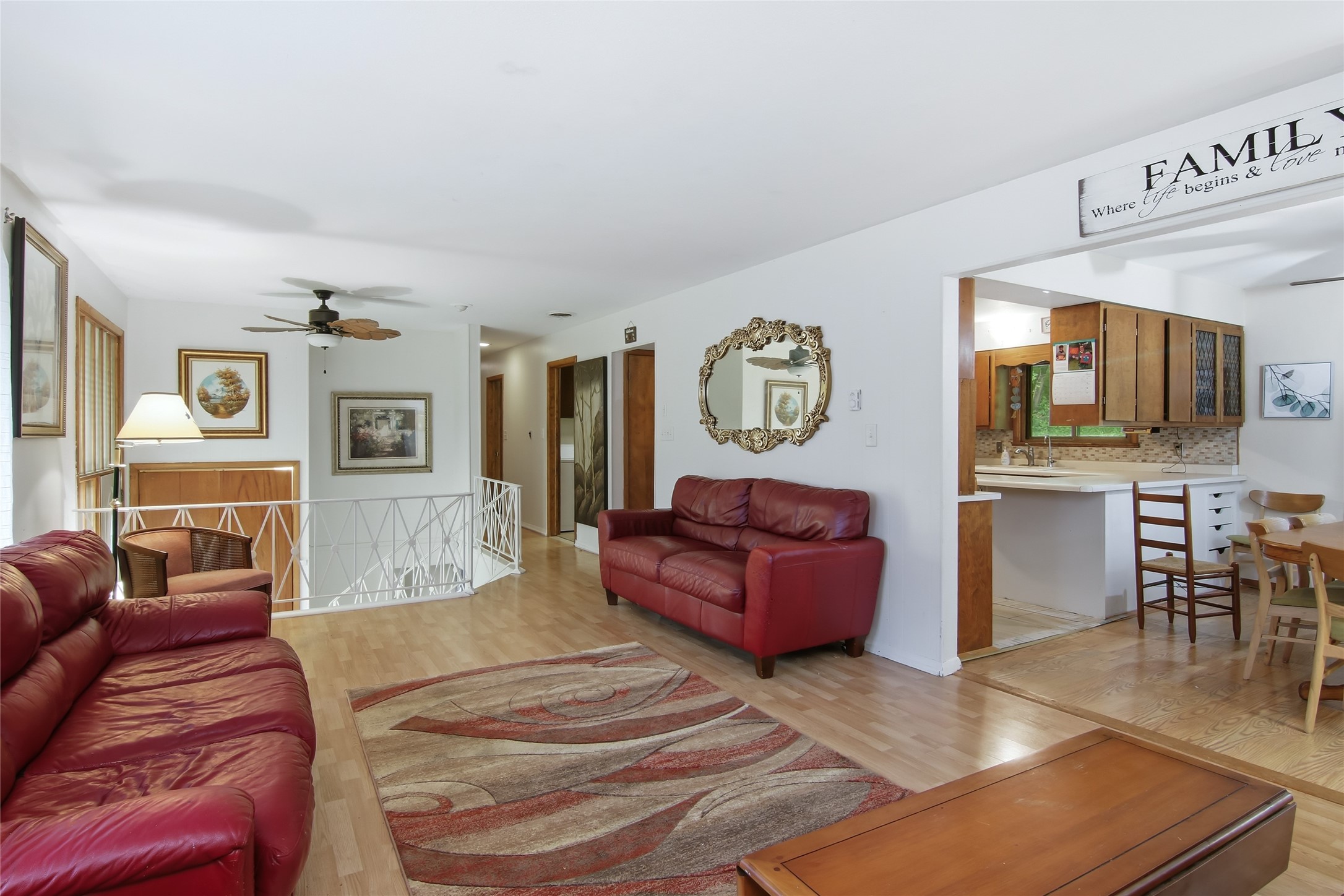 2316 5th Street E Property Photo 3