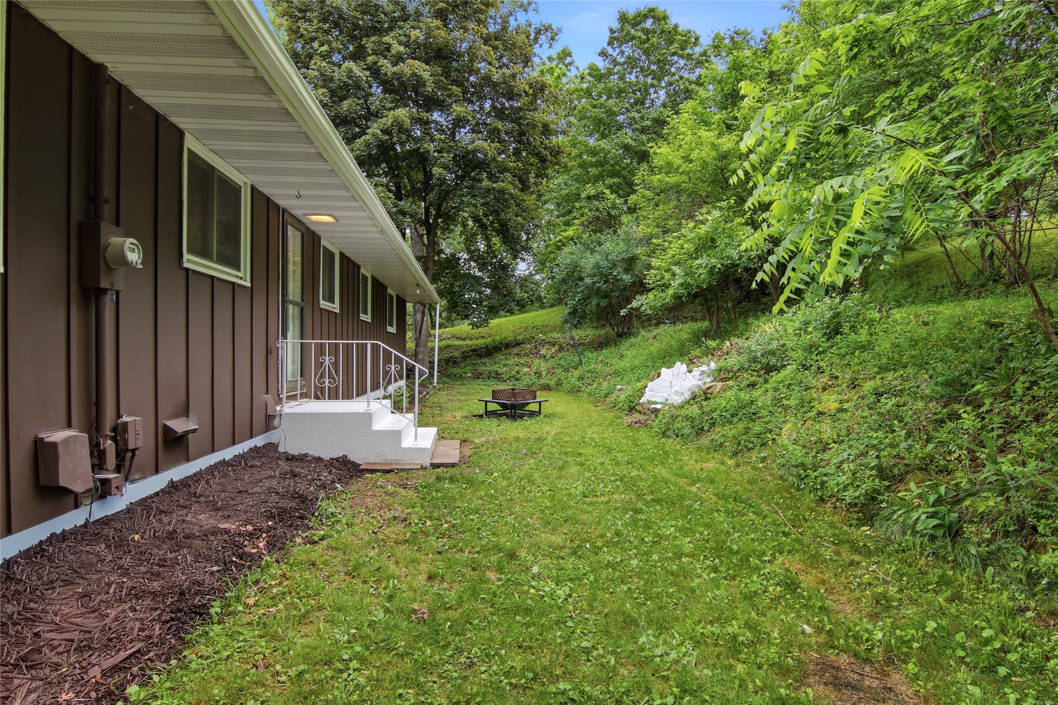 2316 5th Street E Property Photo 41