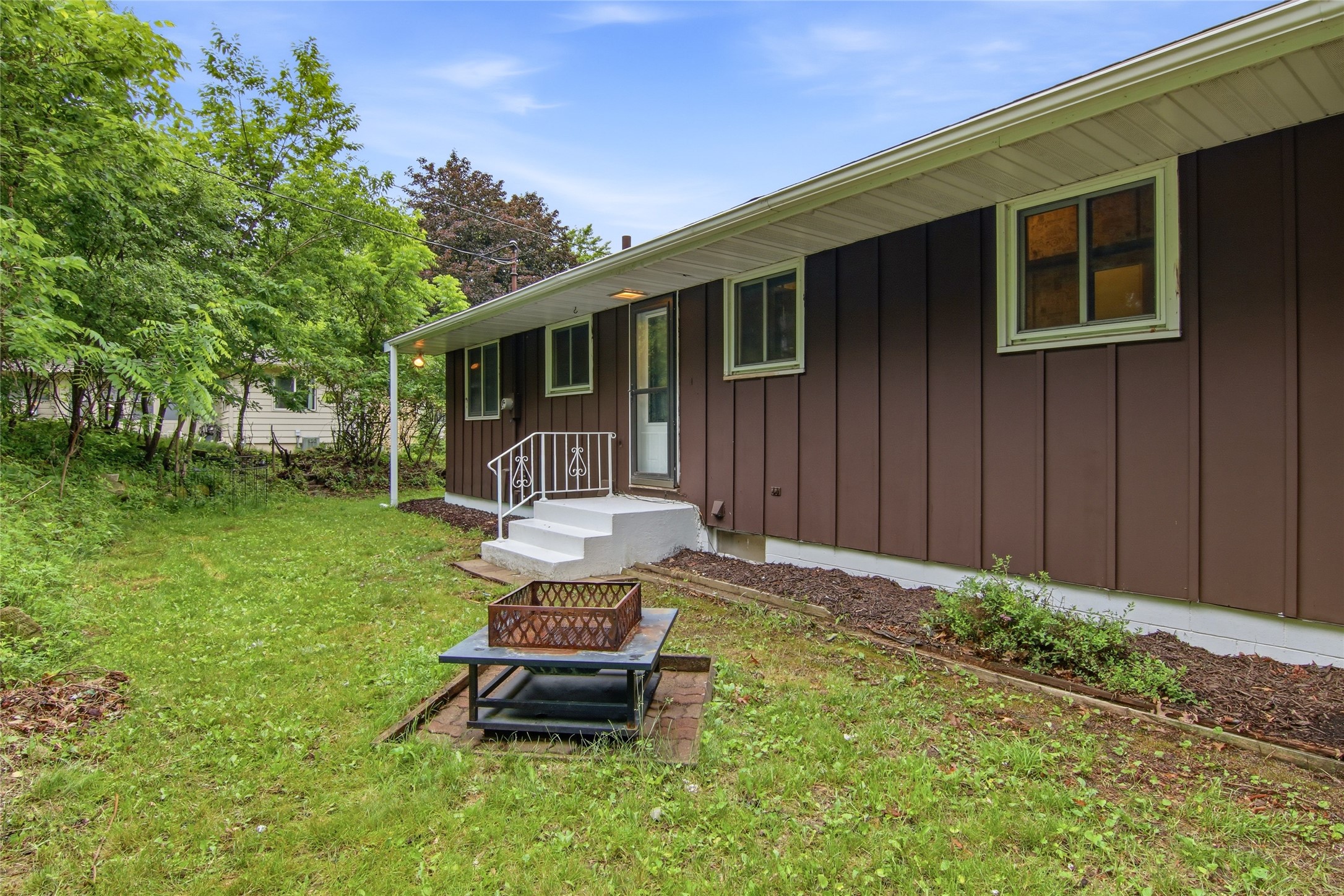 2316 5th Street E Property Photo 43