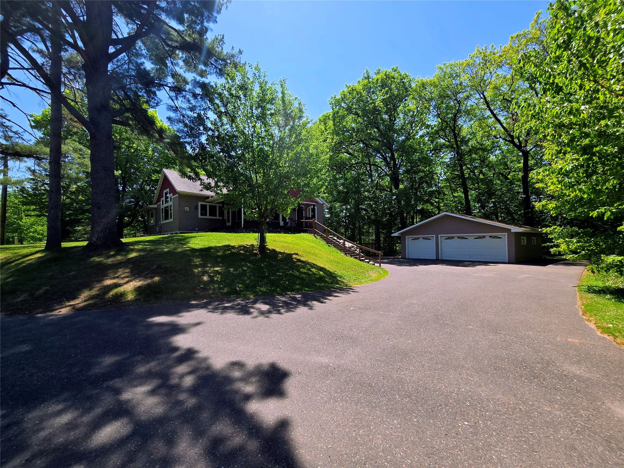 1325 Island Avenue Property Photo 3