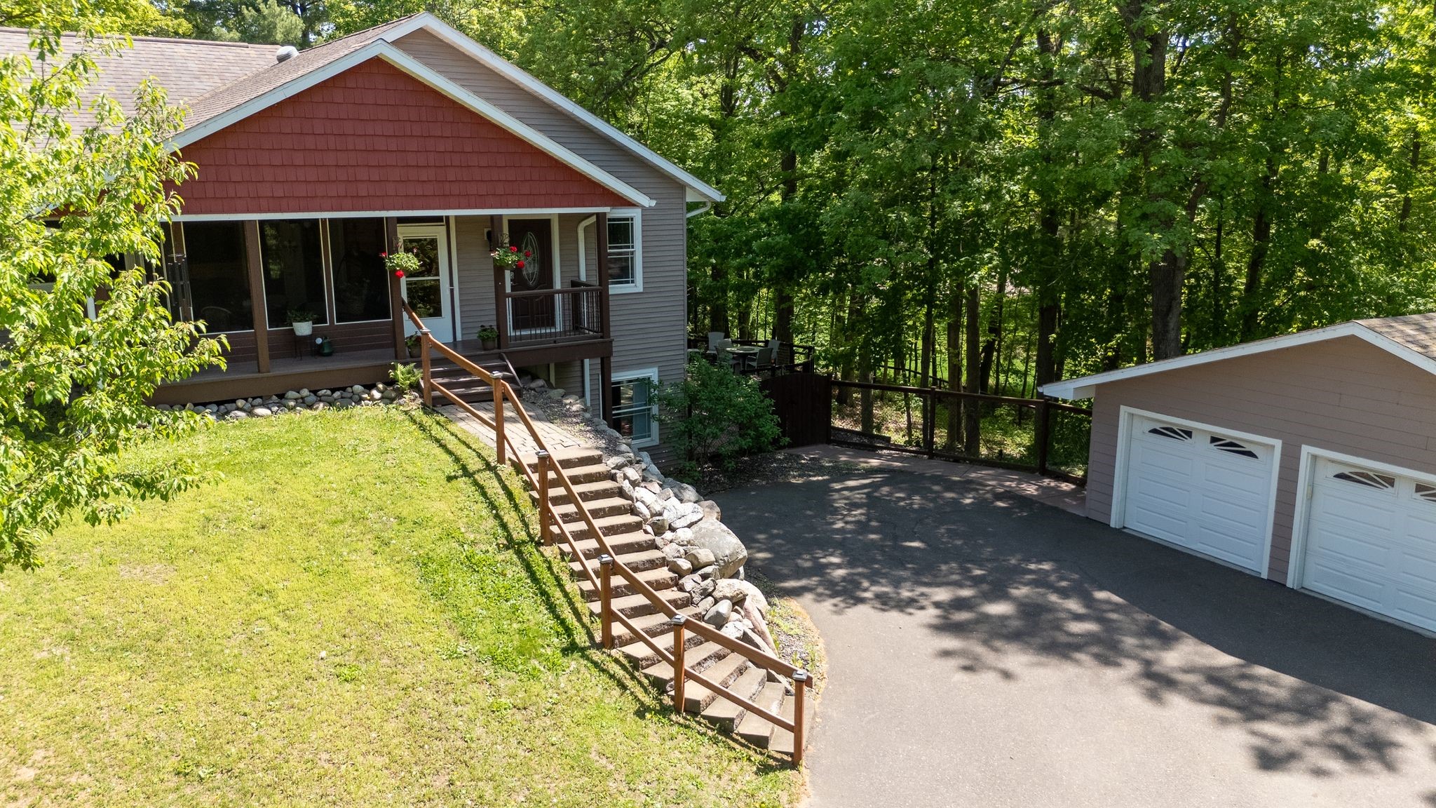 1325 Island Avenue Property Photo 7