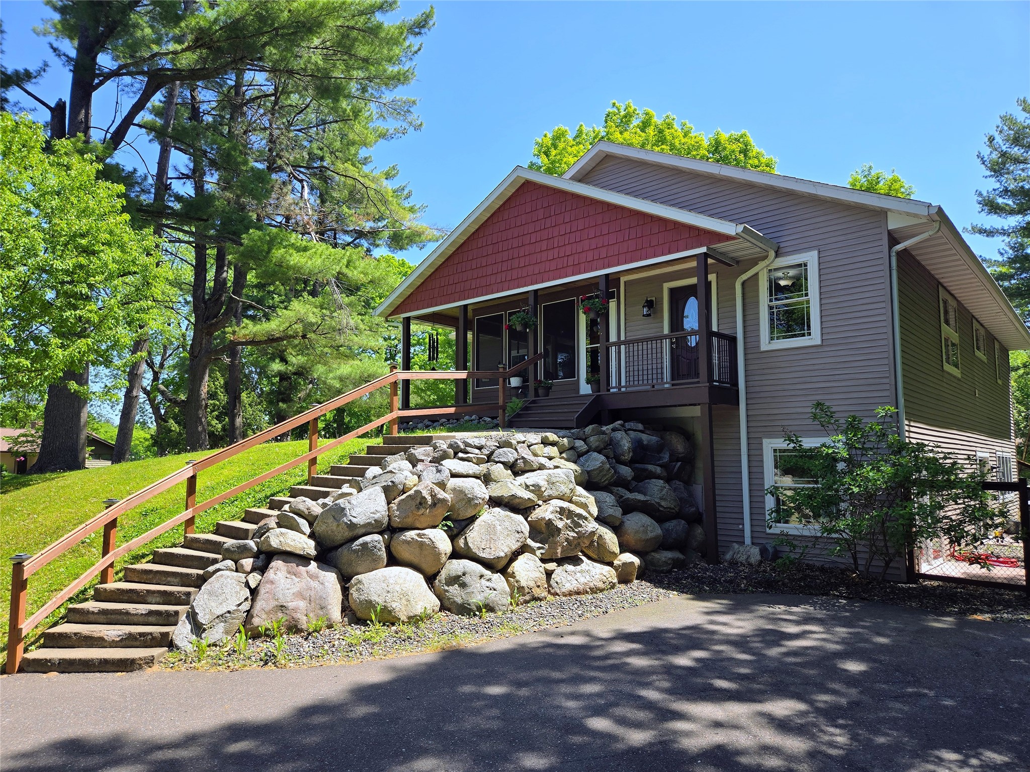 1325 Island Avenue Property Photo 8