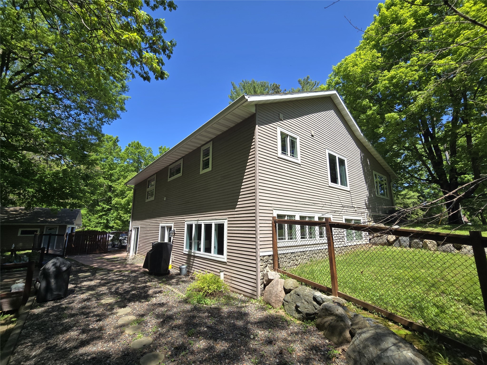 1325 Island Avenue Property Photo 15
