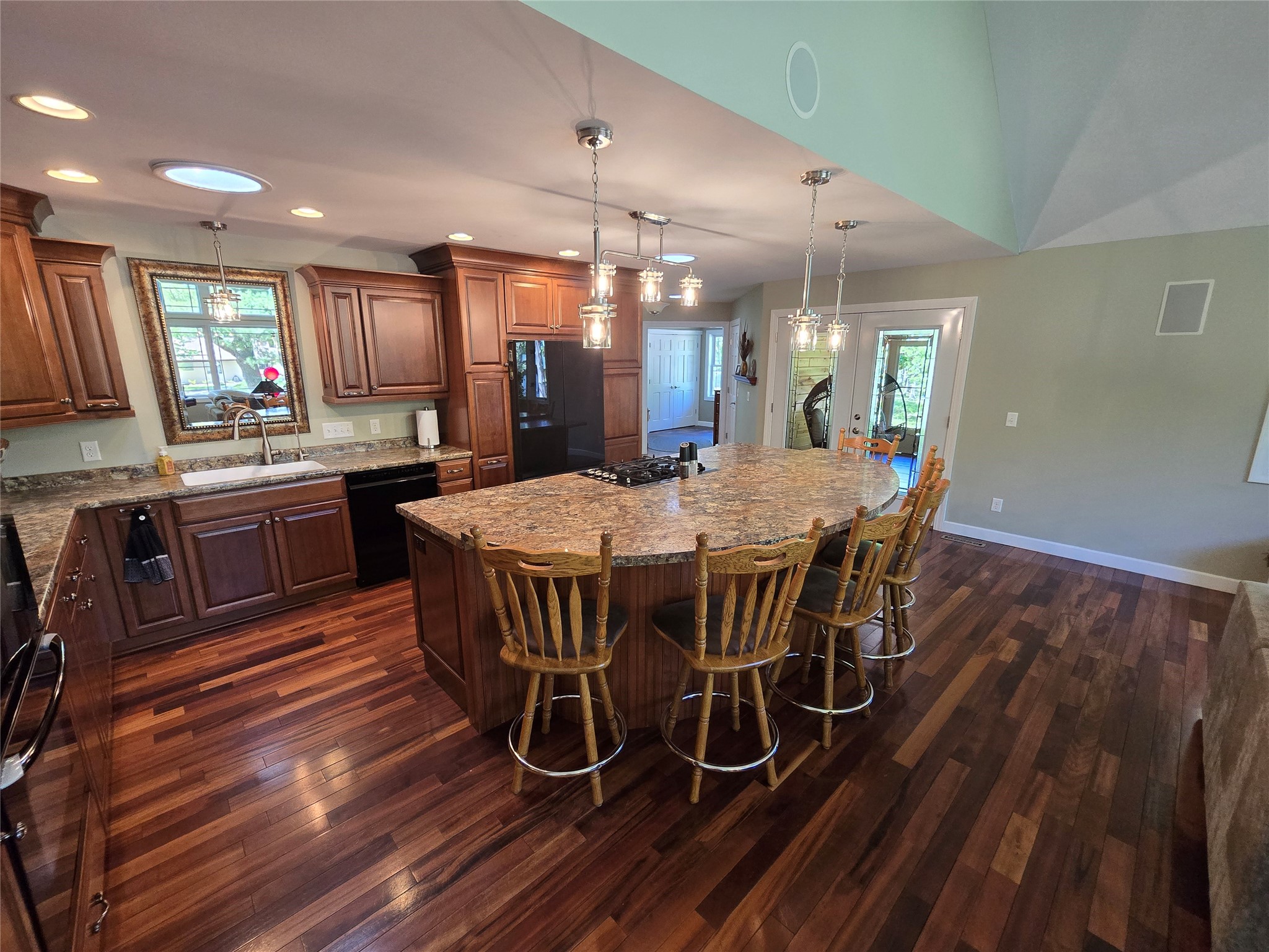 1325 Island Avenue Property Photo 28