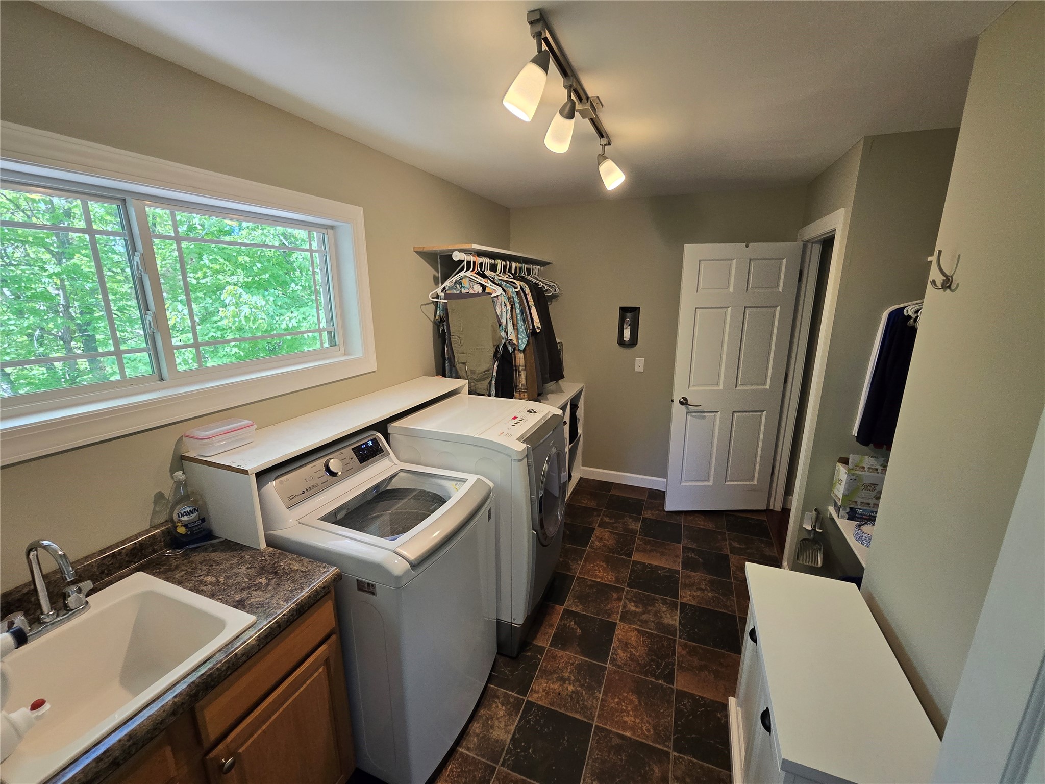 1325 Island Avenue Property Photo 39