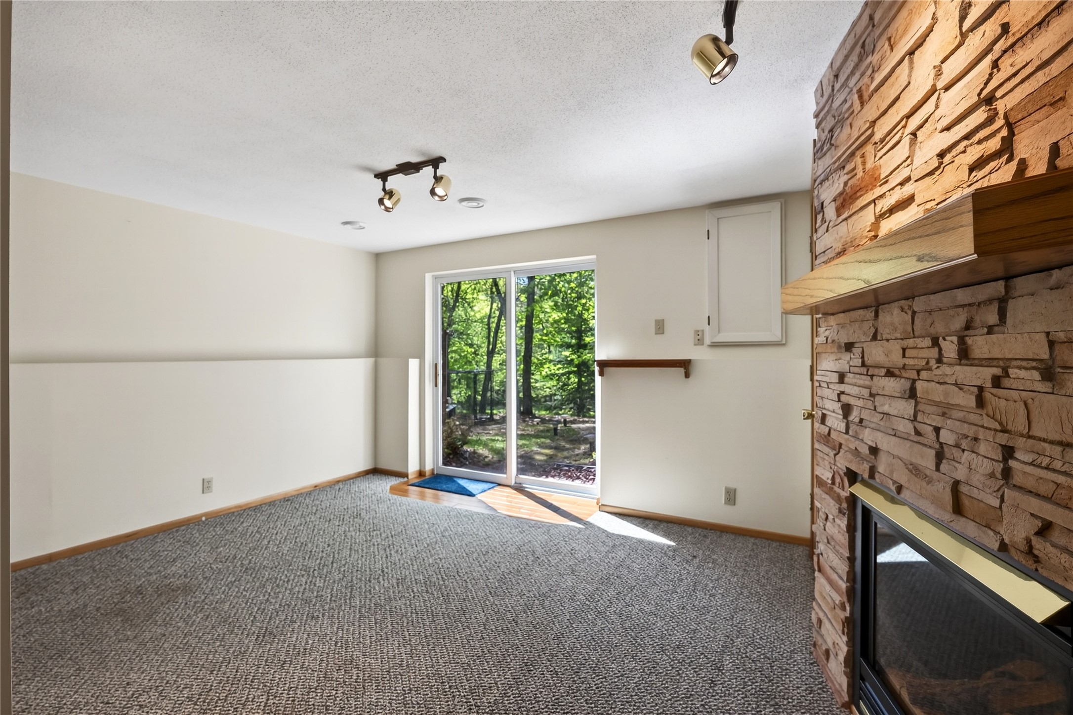 9124 E Hill Top Drive Property Photo 30