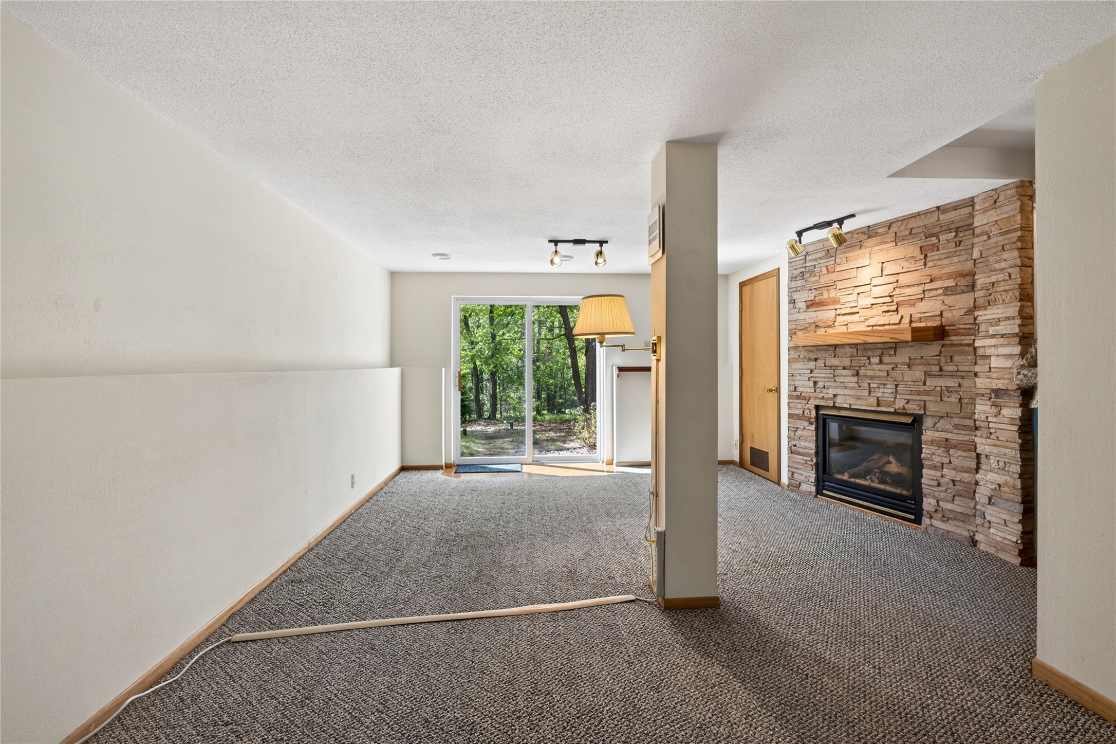 9124 E Hill Top Drive Property Photo 31