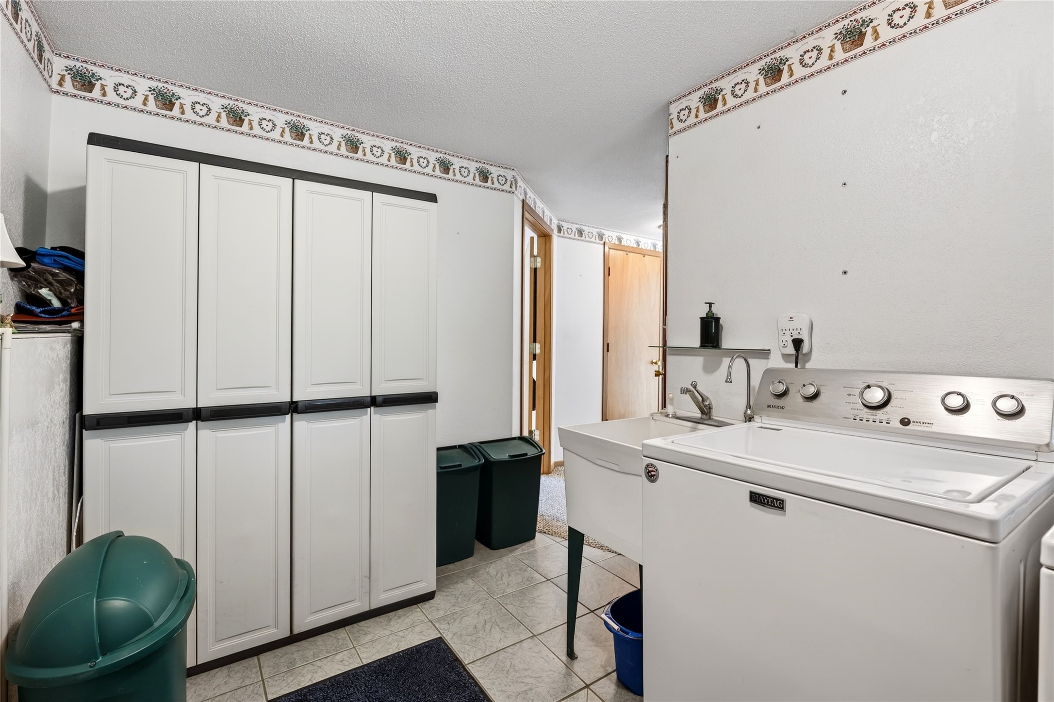9124 E Hill Top Drive Property Photo 40