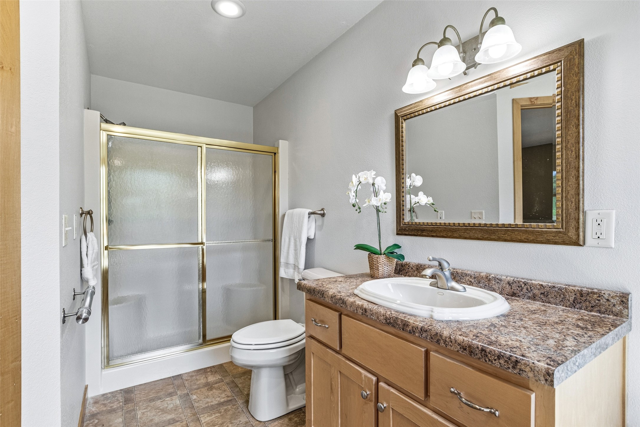 16102 120th Avenue Property Photo 14