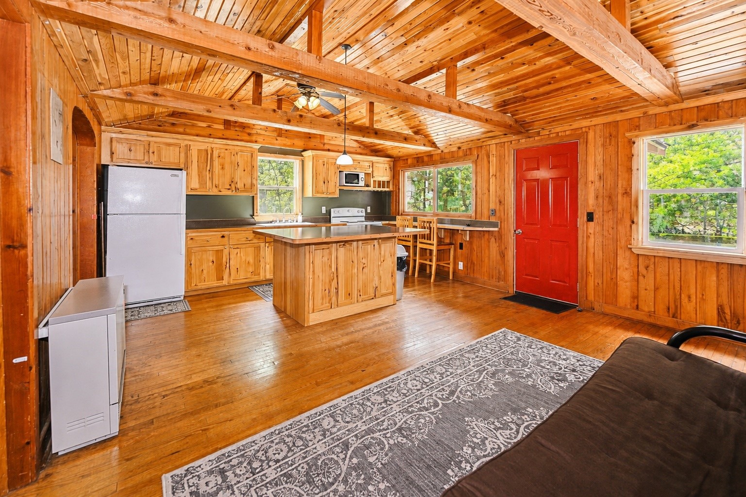 1368 21 3/4 Street Property Photo 5