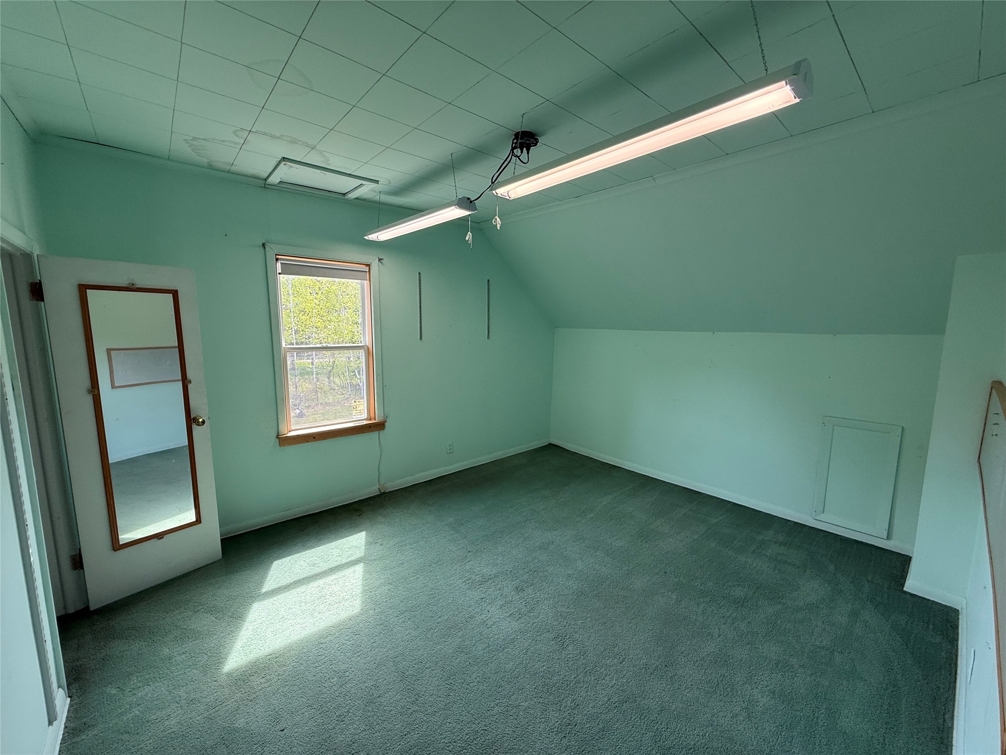 9170 School Road Property Photo 11