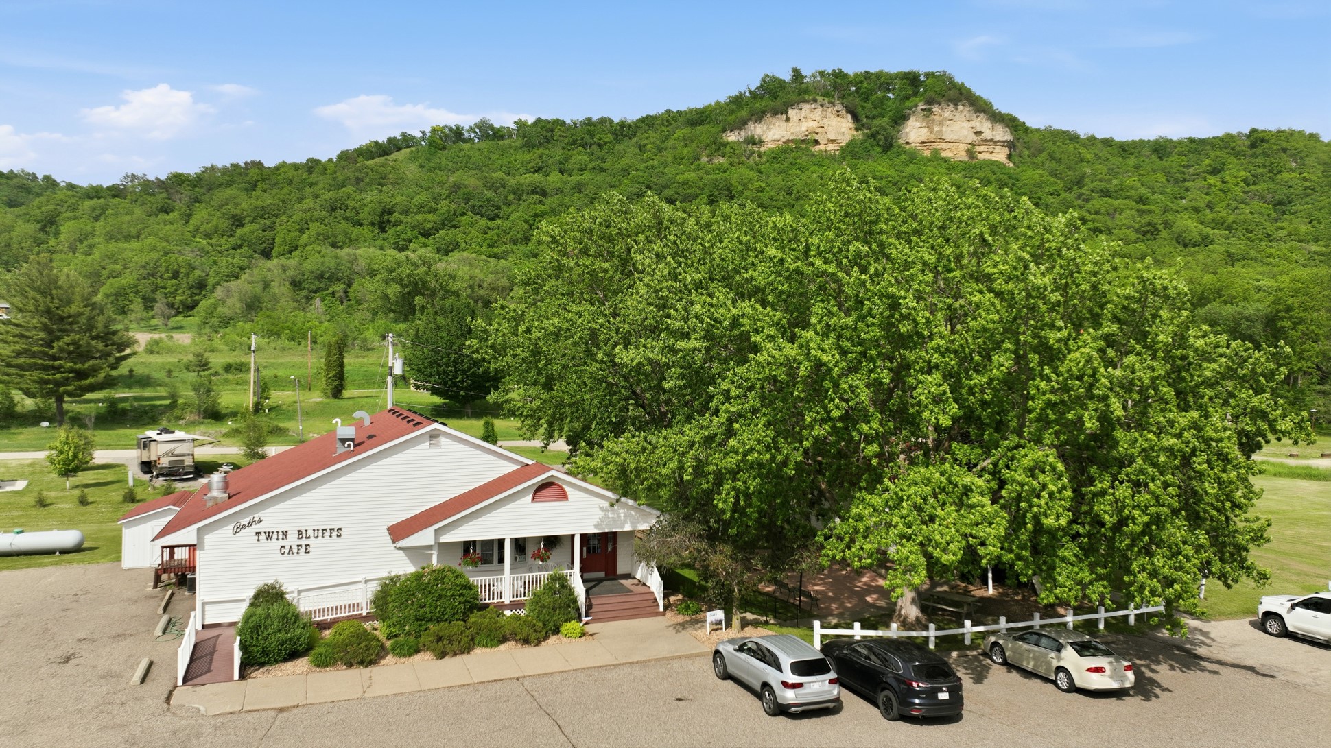 1601736 Property Photo 7