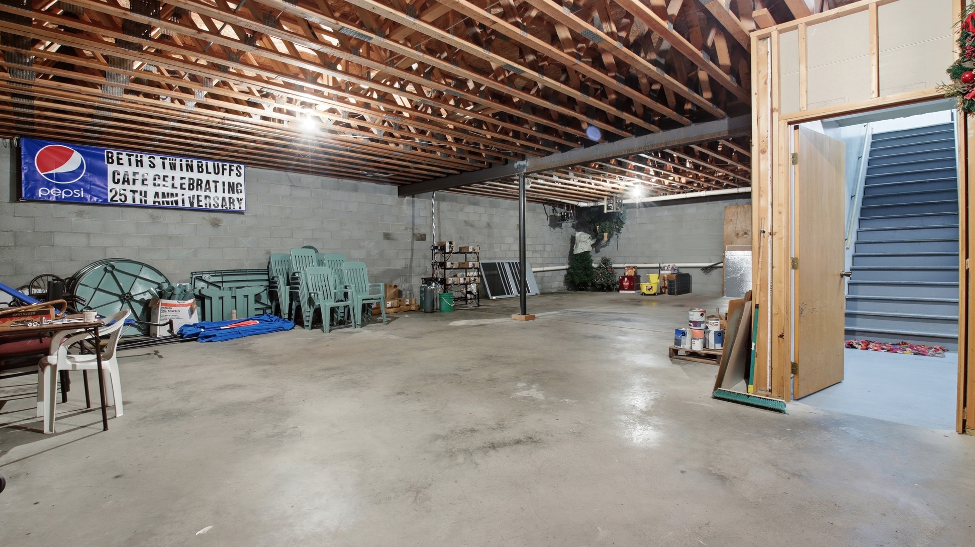 1601736 Property Photo 39