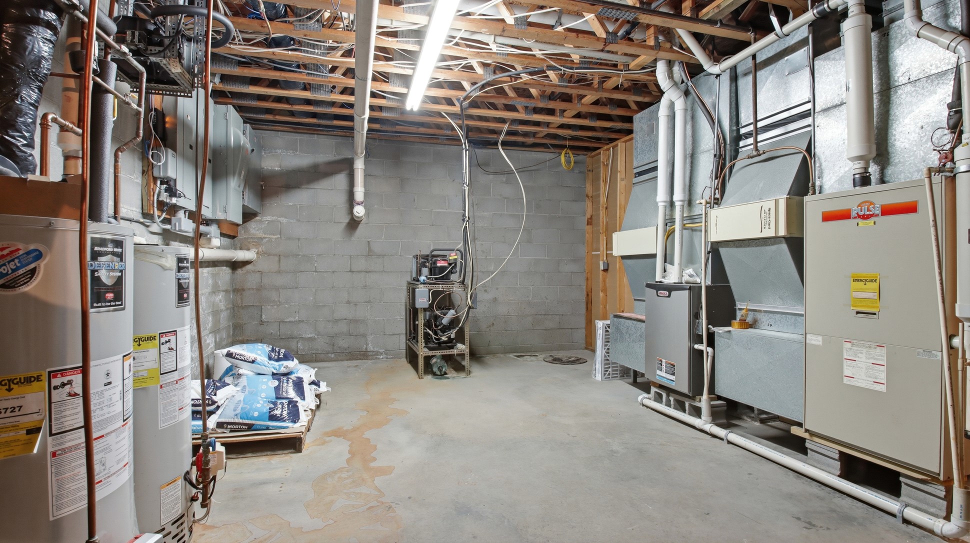 1601736 Property Photo 40