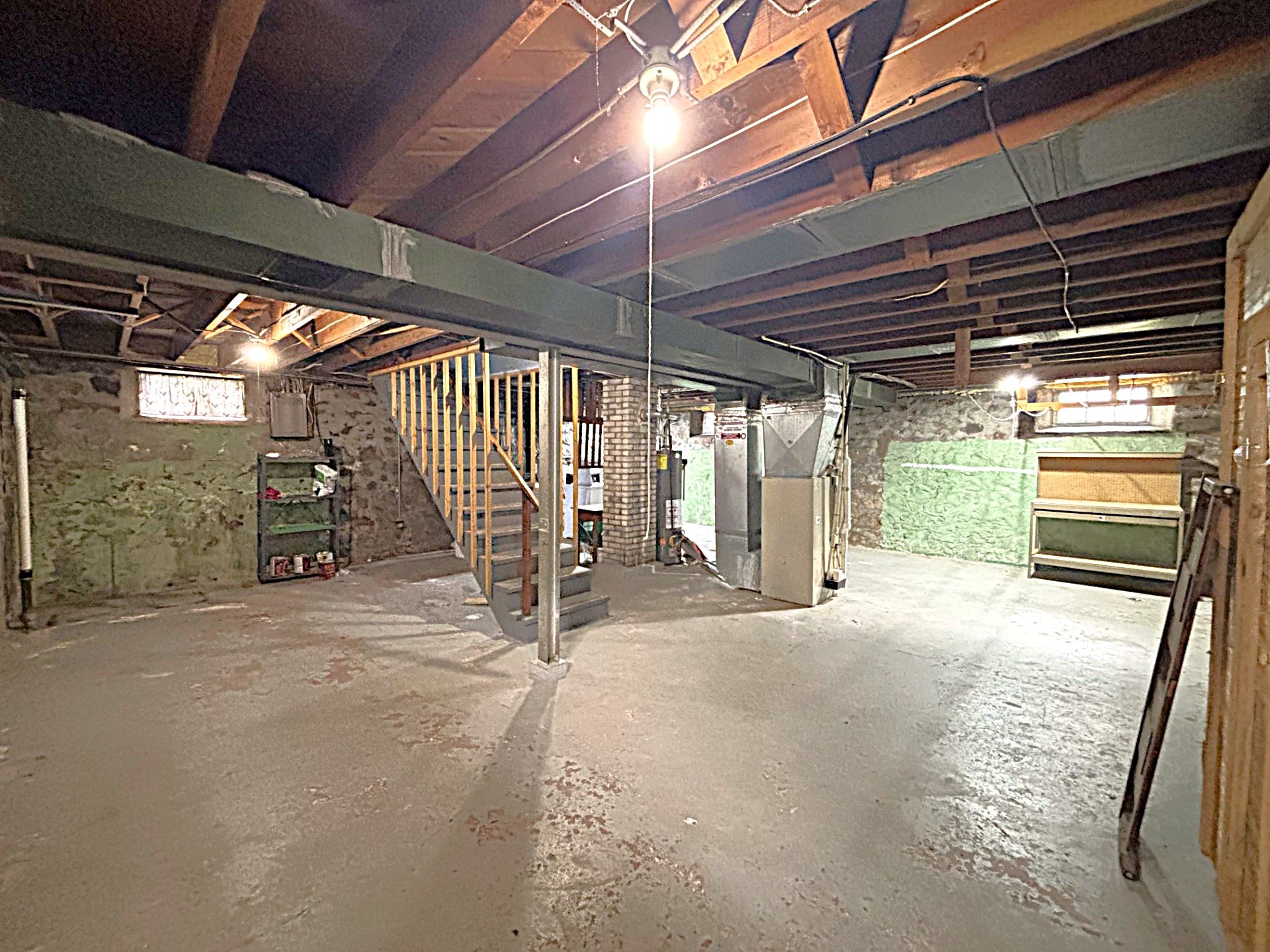 515 Oak Street Property Photo 24