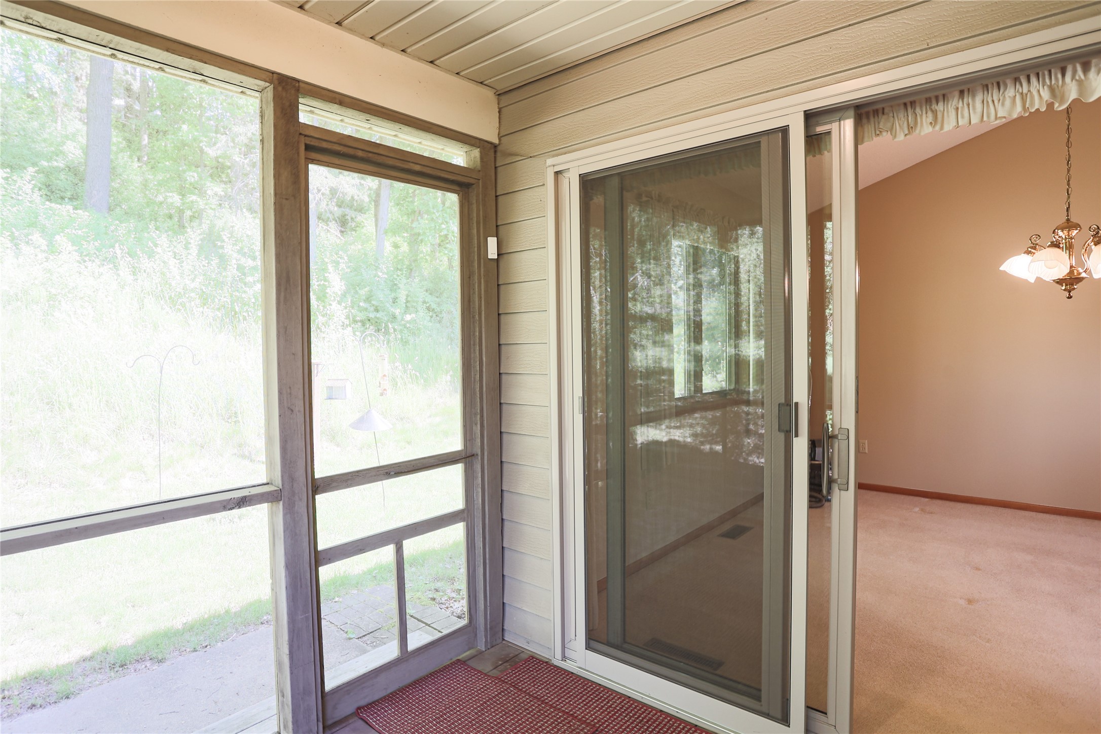1825 Golf View Drive Property Photo 8