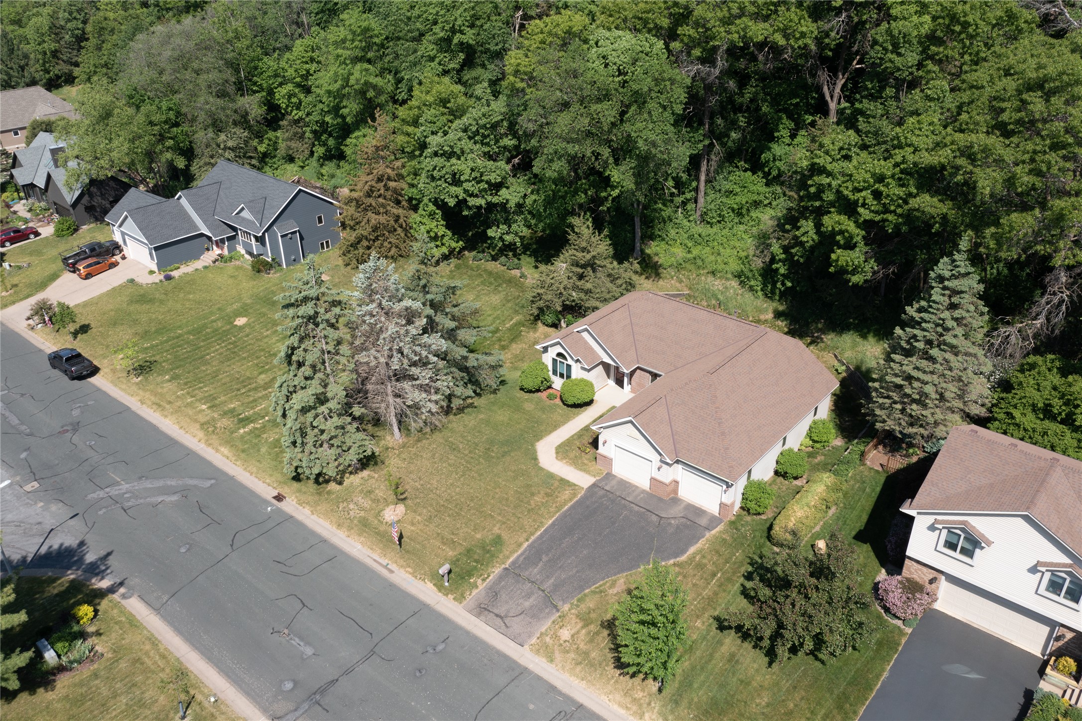 1825 Golf View Drive Property Photo 27