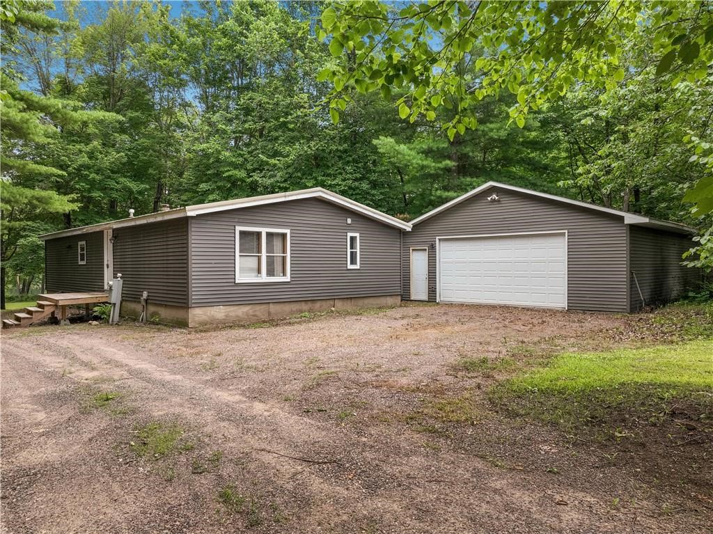 2204 N County Road E Property Photo 2