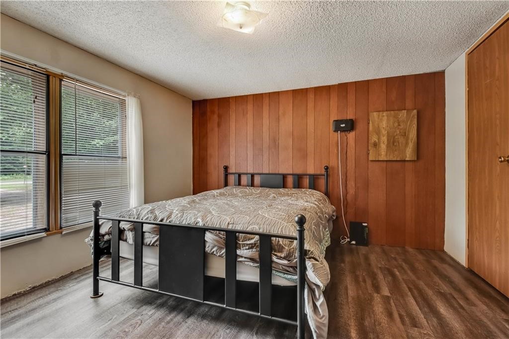 2204 N County Road E Property Photo 18