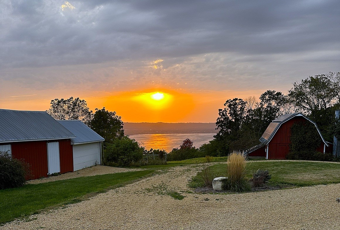 N2095 Twin Bluff Lane Property Photo 37
